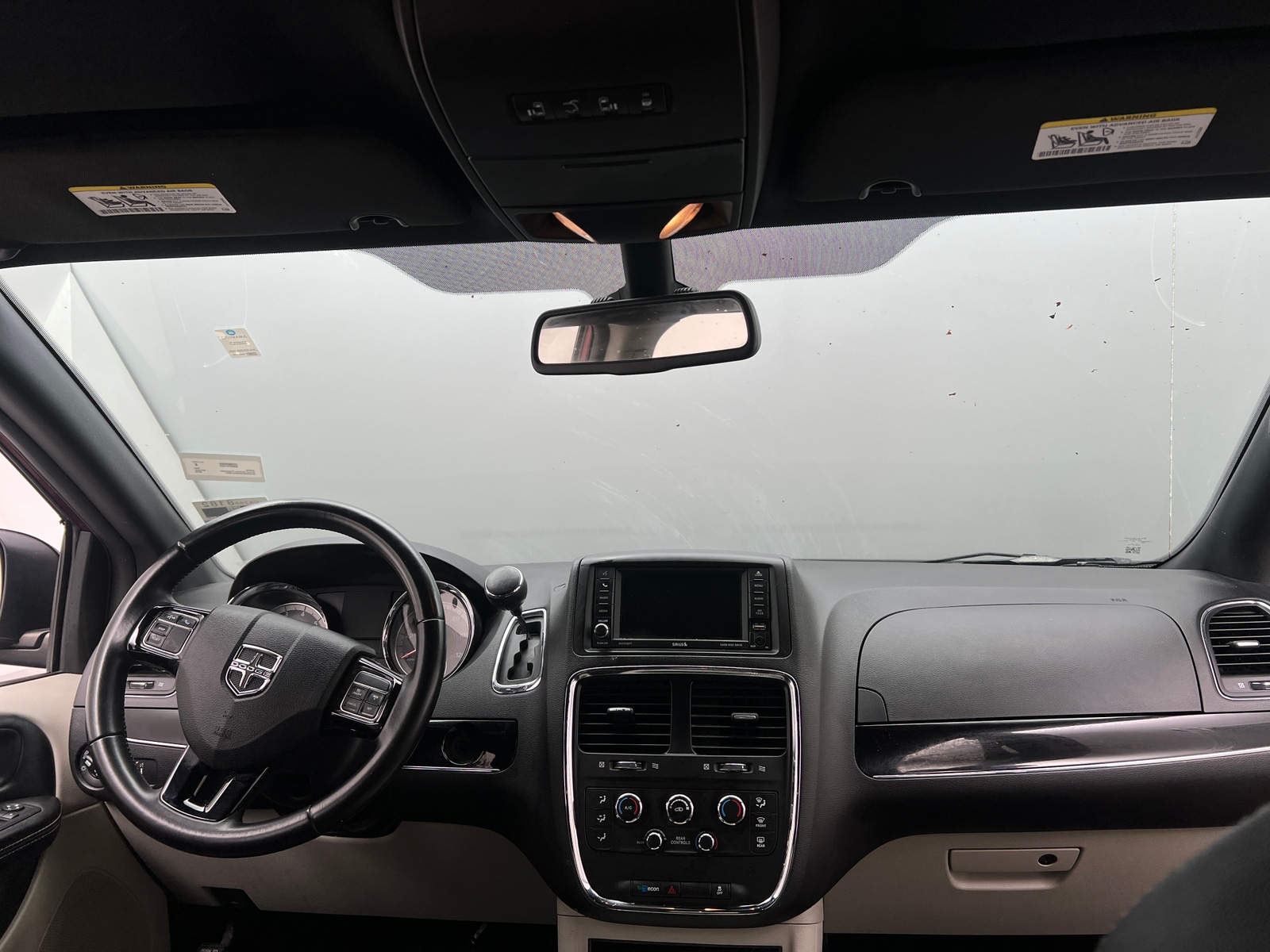 Thumbnail: 2019 Dodge Grand Caravan - 3