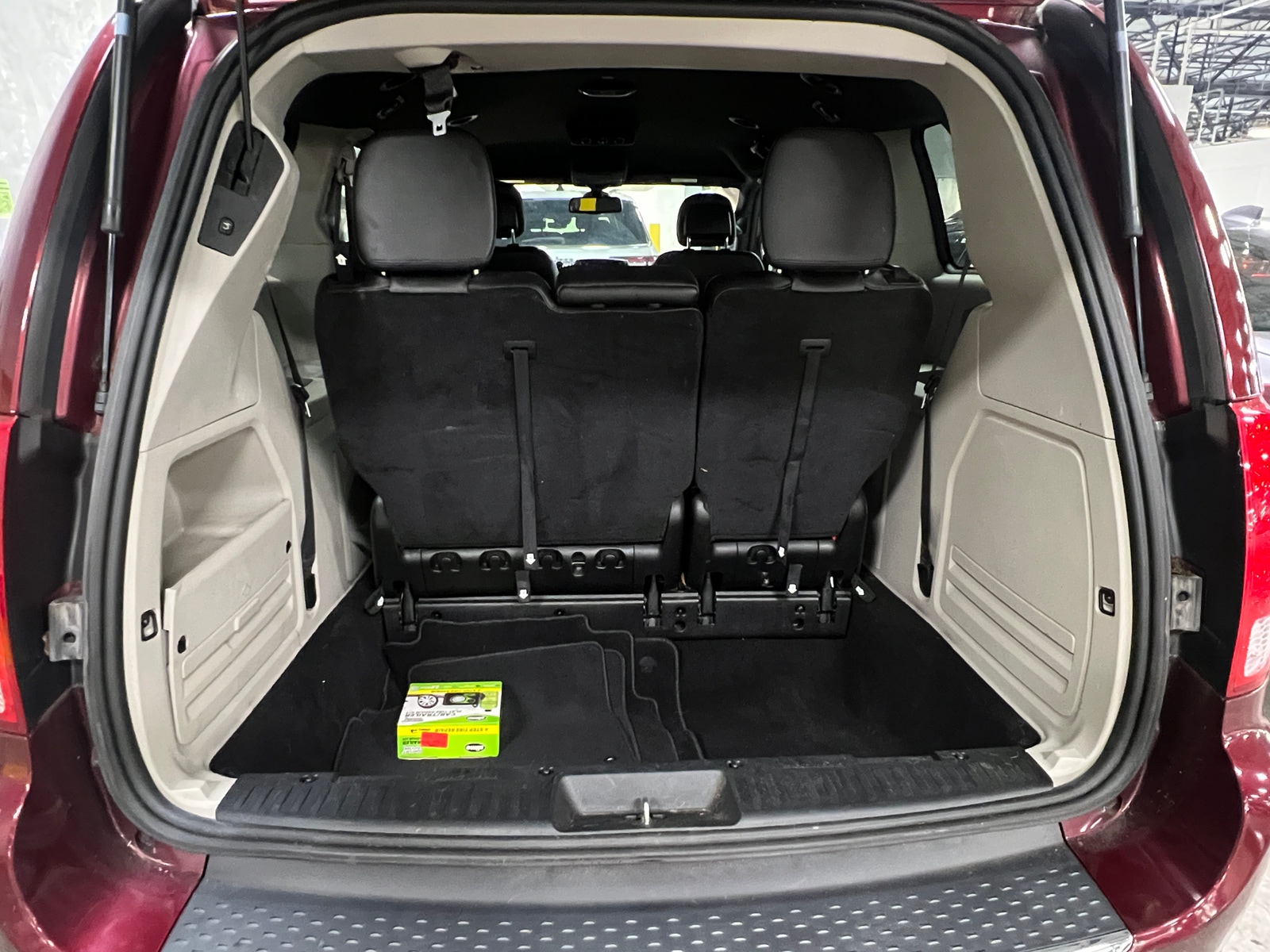 Thumbnail: 2019 Dodge Grand Caravan - 7