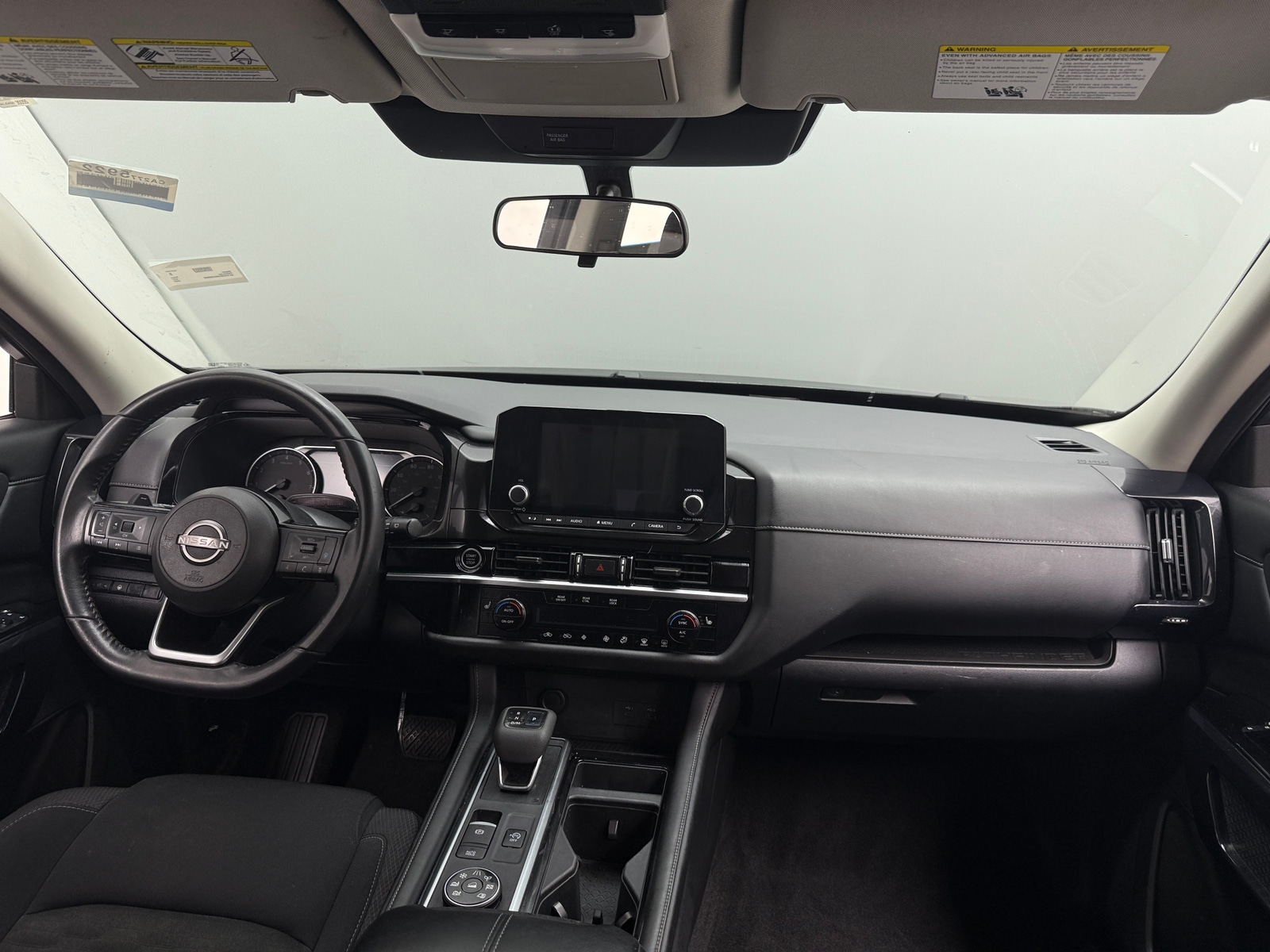Thumbnail: 2022 Nissan Pathfinder - 3