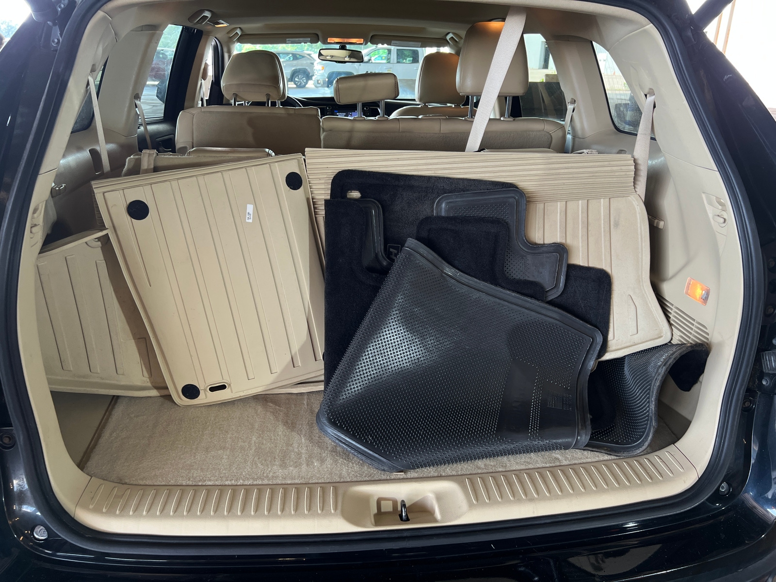 Thumbnail: 2016 Toyota Highlander - 6