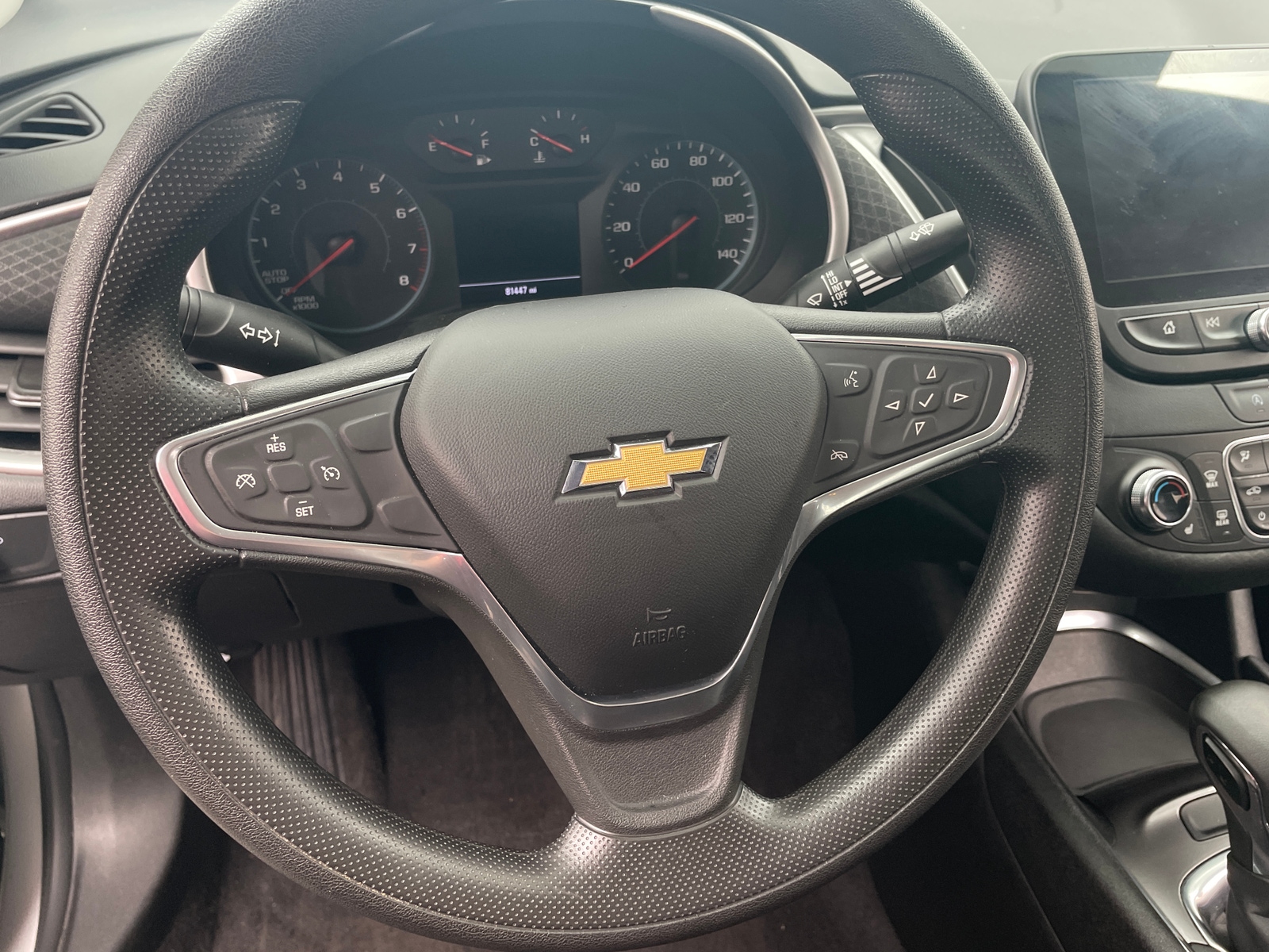 Thumbnail: 2022 Chevrolet Malibu - 5