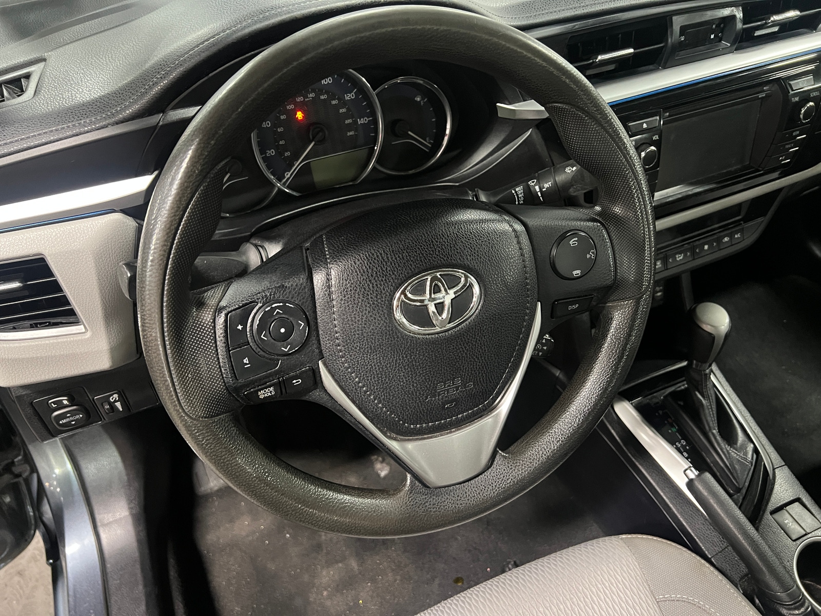 Thumbnail: 2014 Toyota Corolla - 5