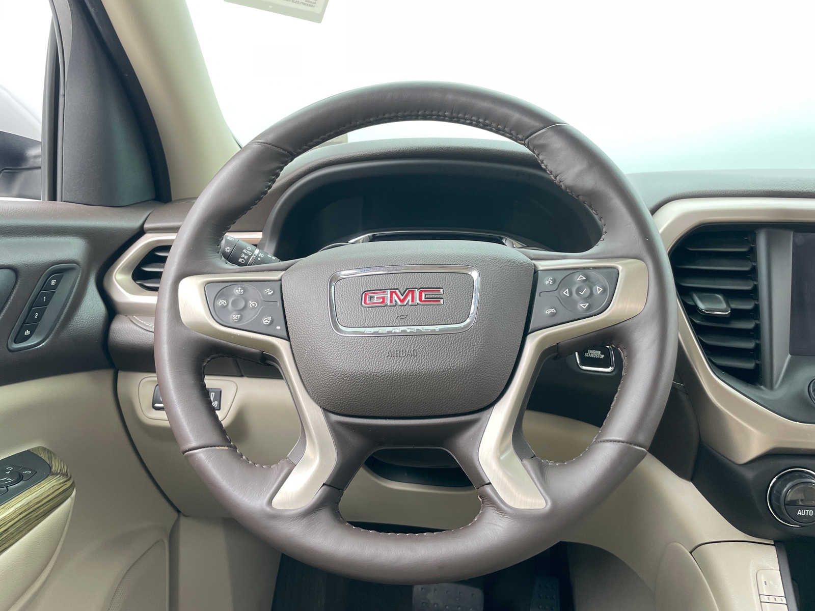Thumbnail: 2018 GMC Acadia - 4