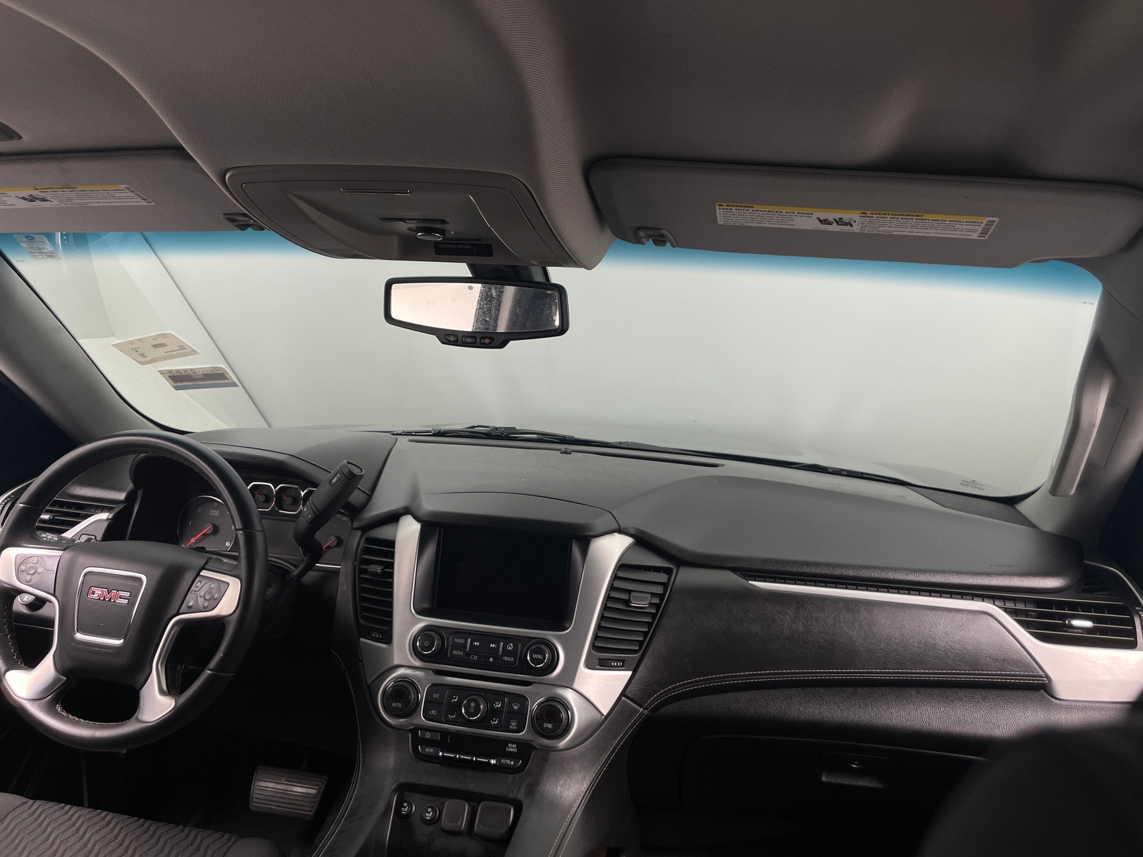 Thumbnail: 2016 GMC Yukon - 3
