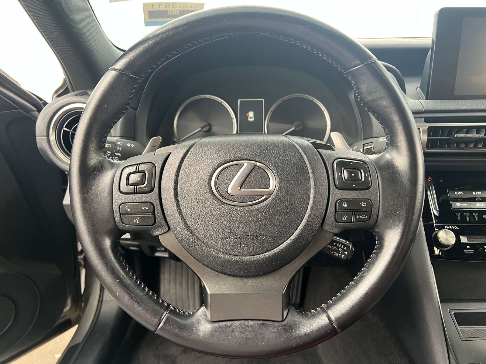 Thumbnail: 2022 Lexus IS - 4