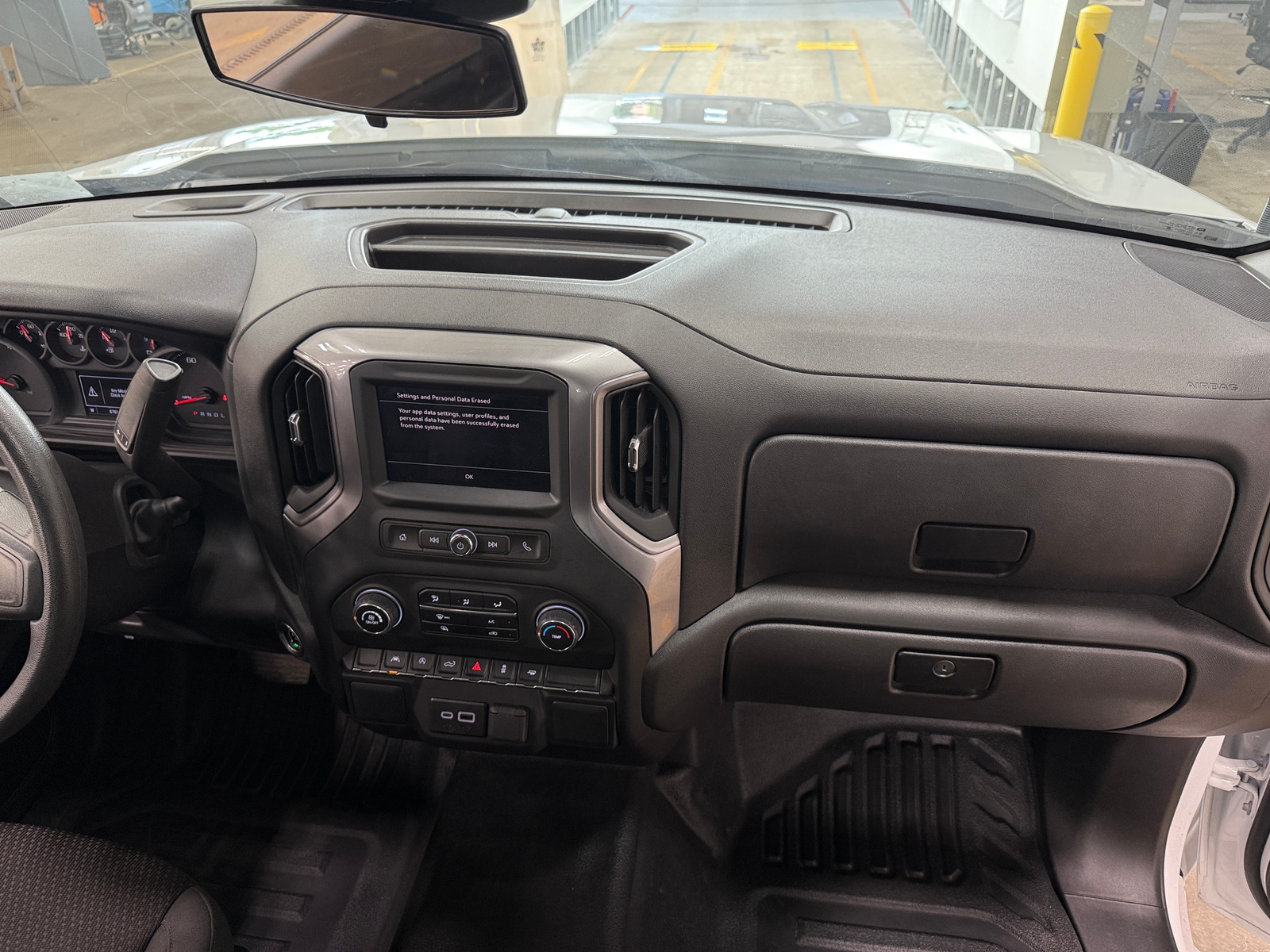 Thumbnail: 2024 Chevrolet Silverado 1500 - 3