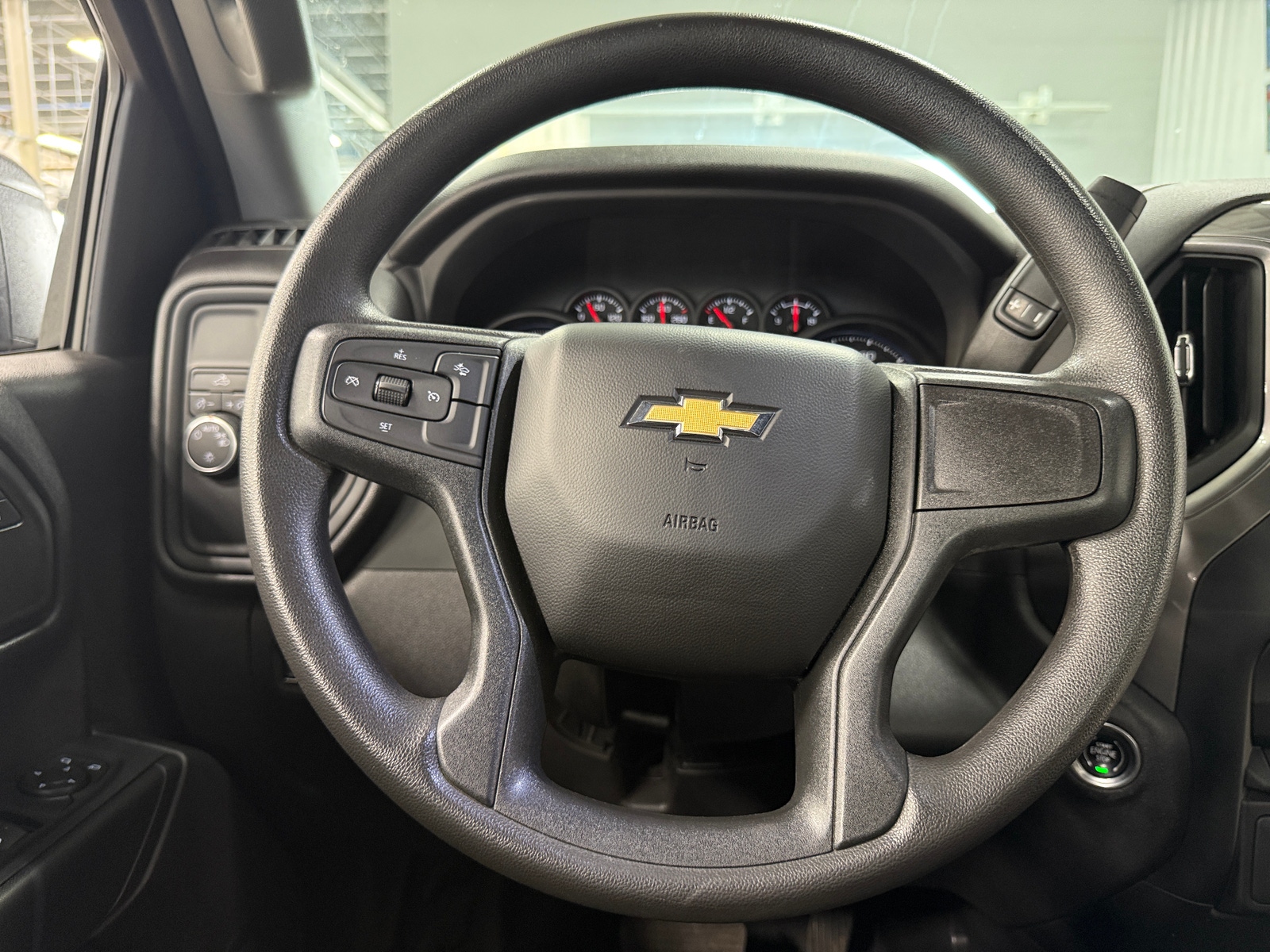 Thumbnail: 2024 Chevrolet Silverado 1500 - 5