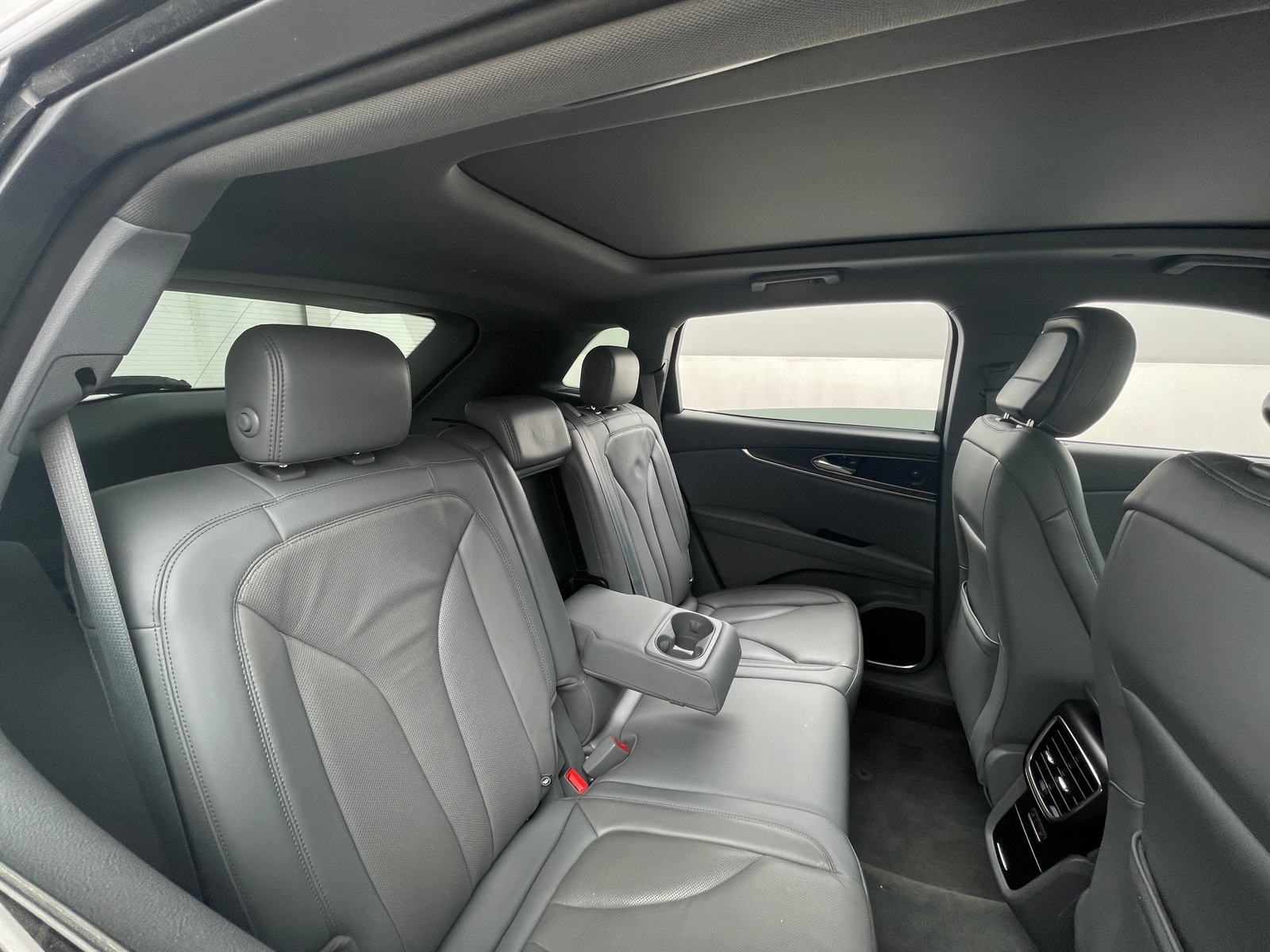 Thumbnail: 2020 Lincoln Nautilus - 5