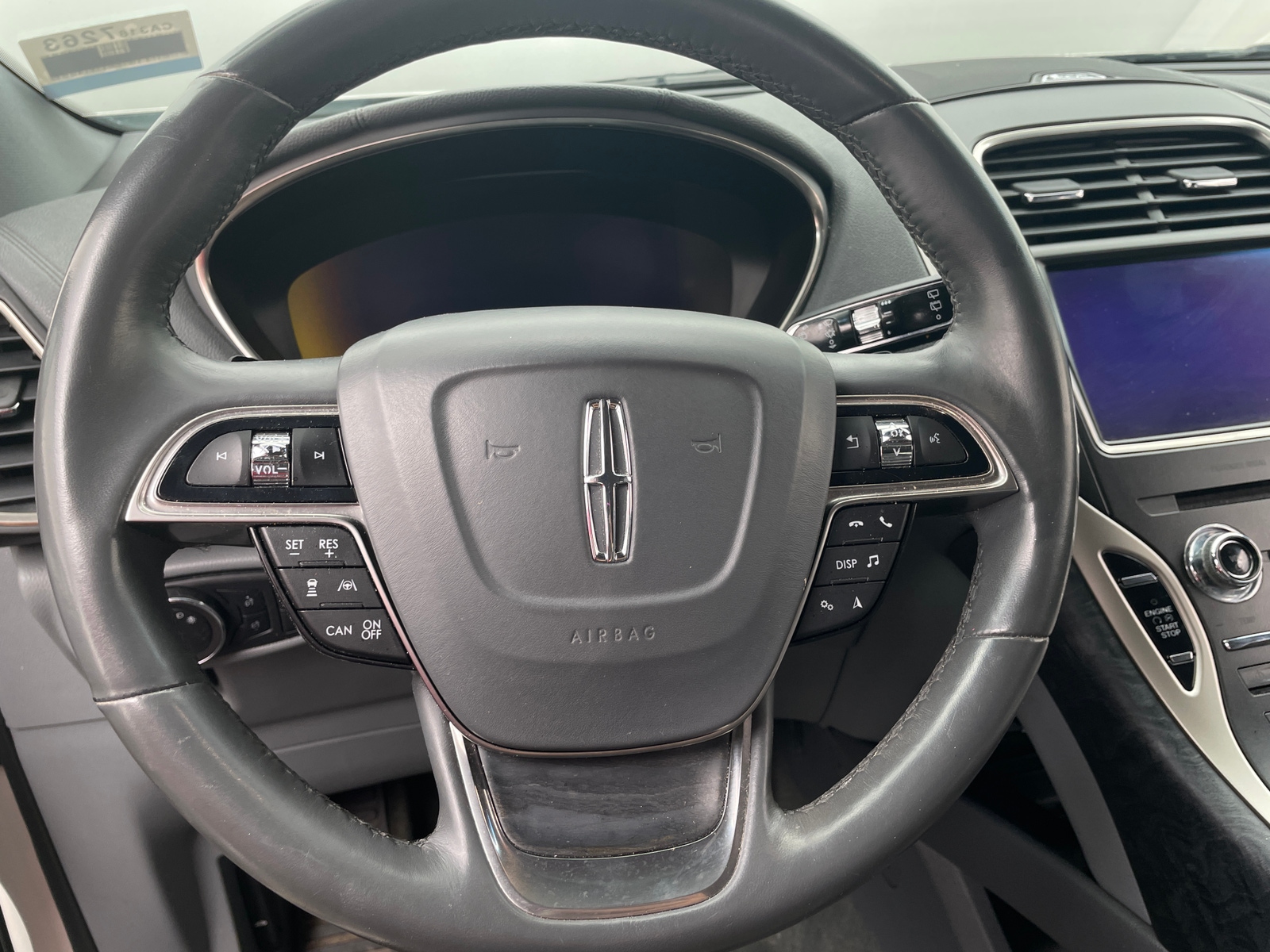 Thumbnail: 2020 Lincoln Nautilus - 4