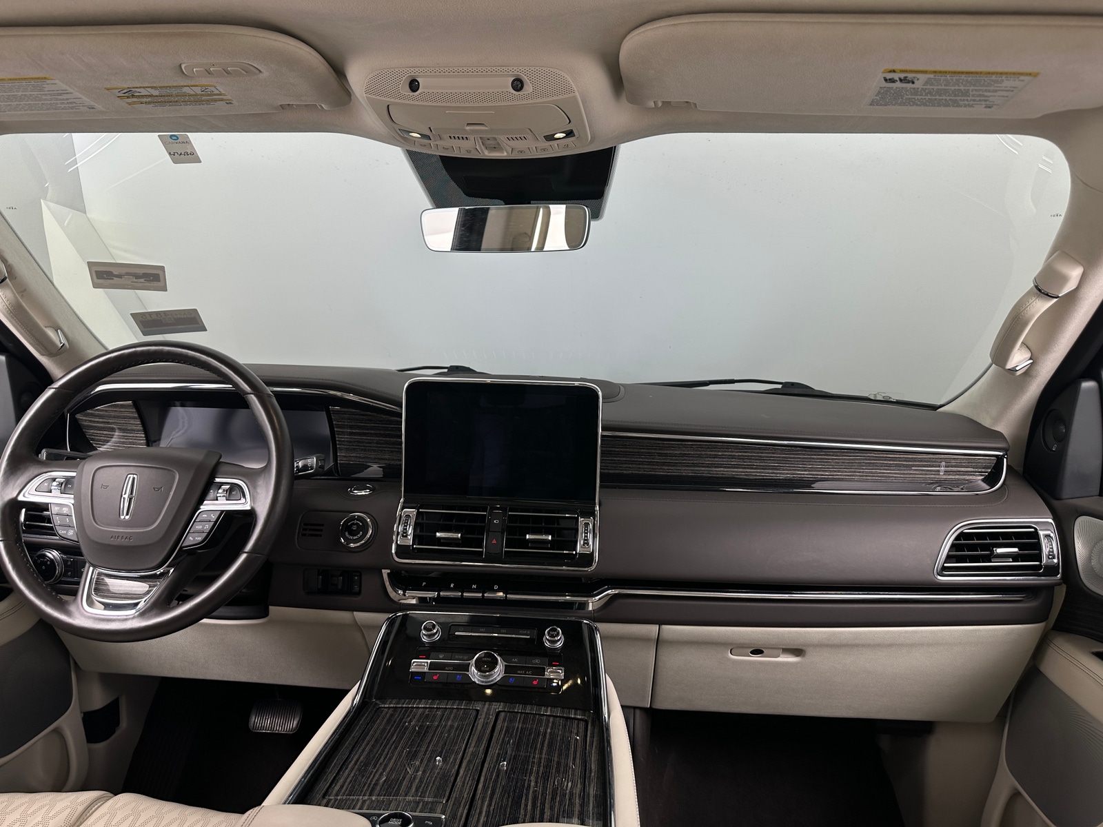 Thumbnail: 2021 Lincoln Navigator - 2