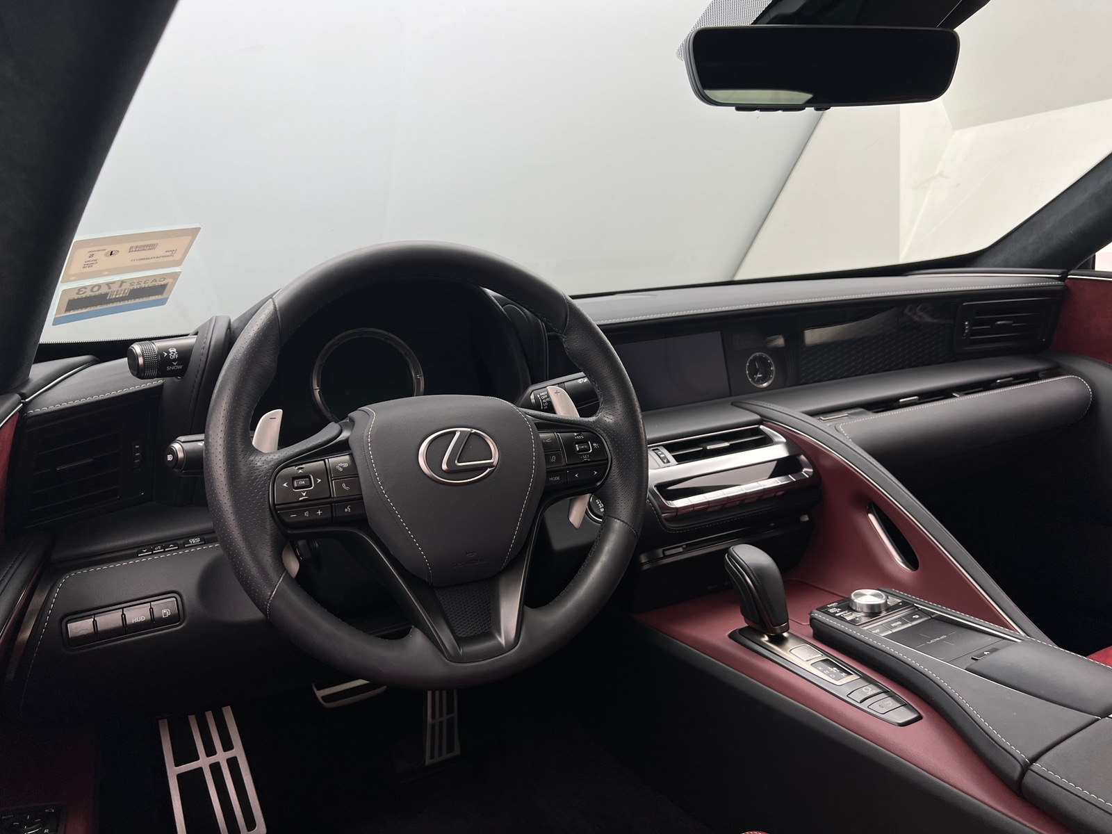 Thumbnail: 2018 Lexus LC - 2