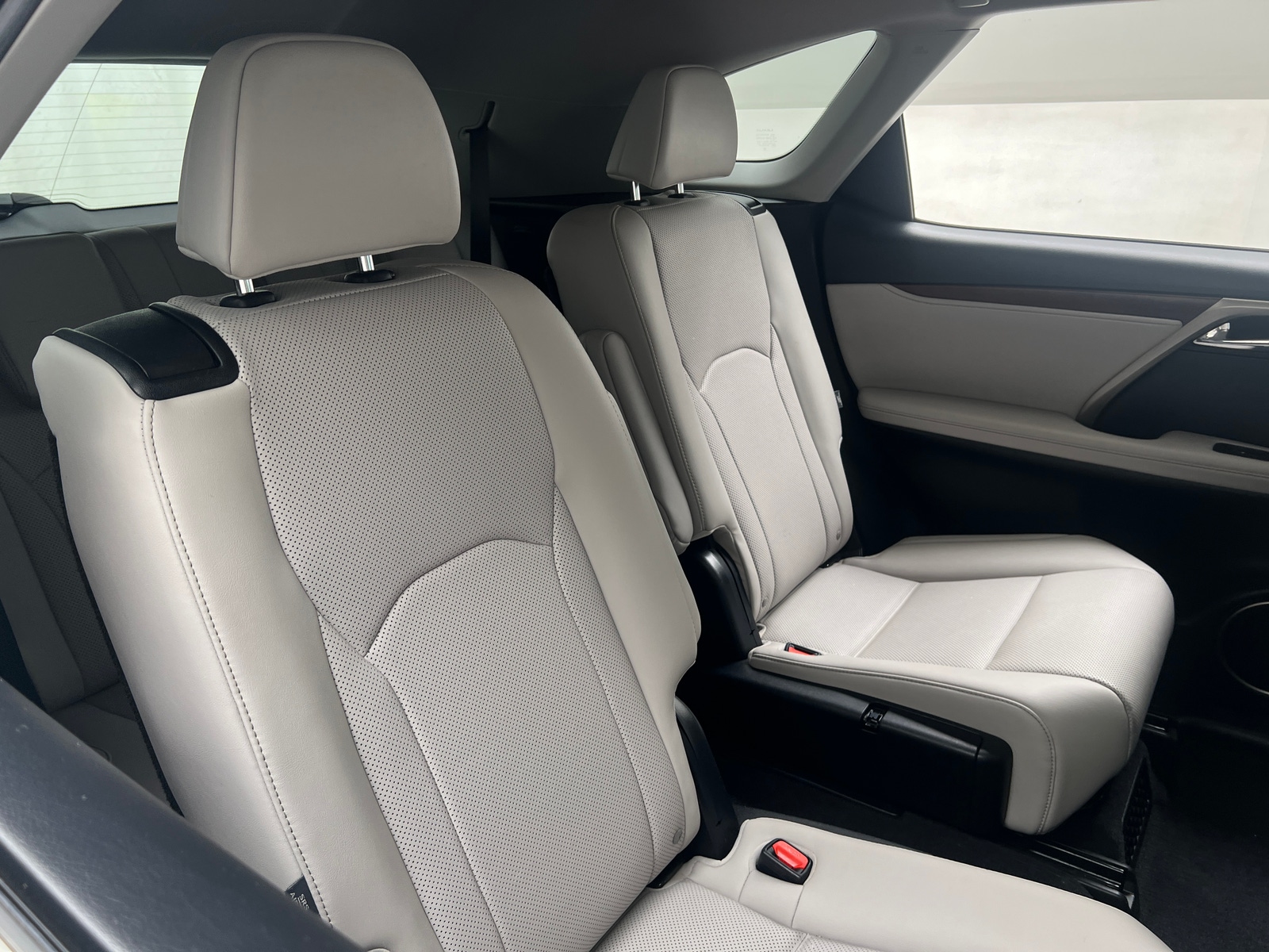 Thumbnail: 2020 Lexus RX - 5