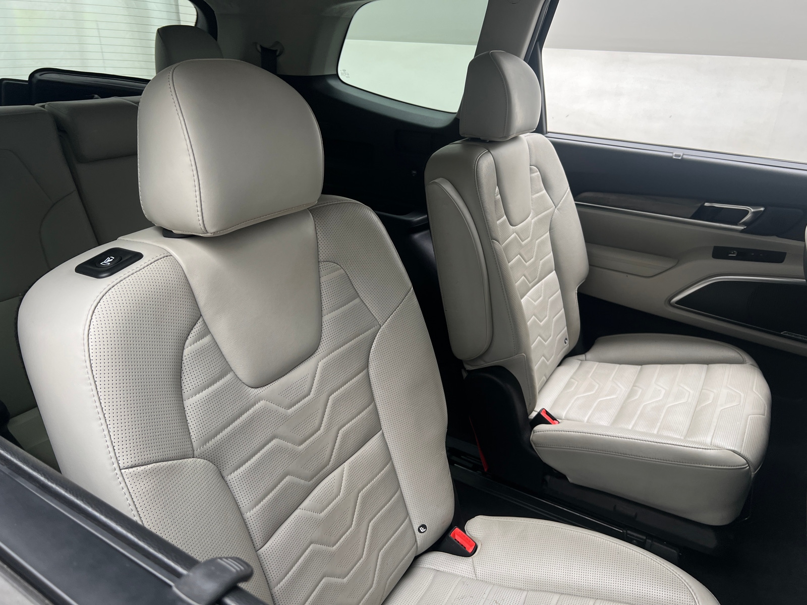 Thumbnail: 2021 Kia Telluride - 5