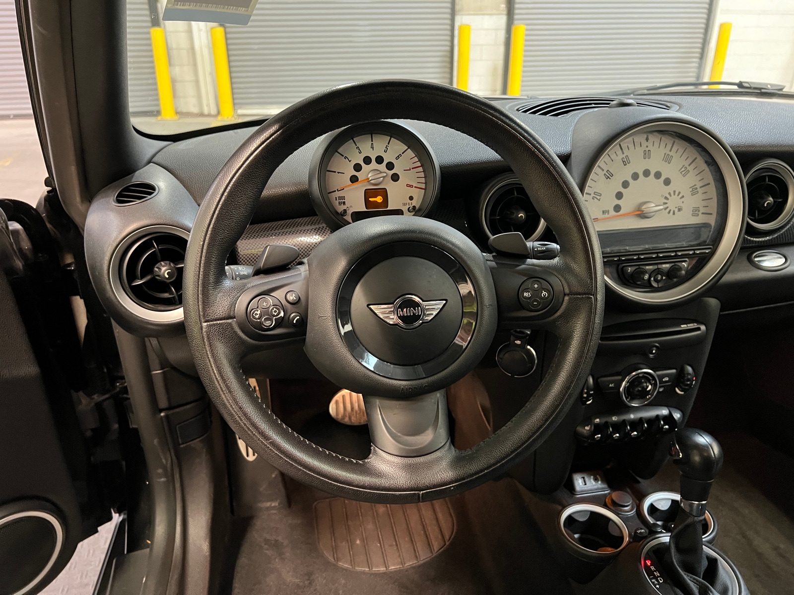 Thumbnail: 2014 MINI Cooper Clubman - 4