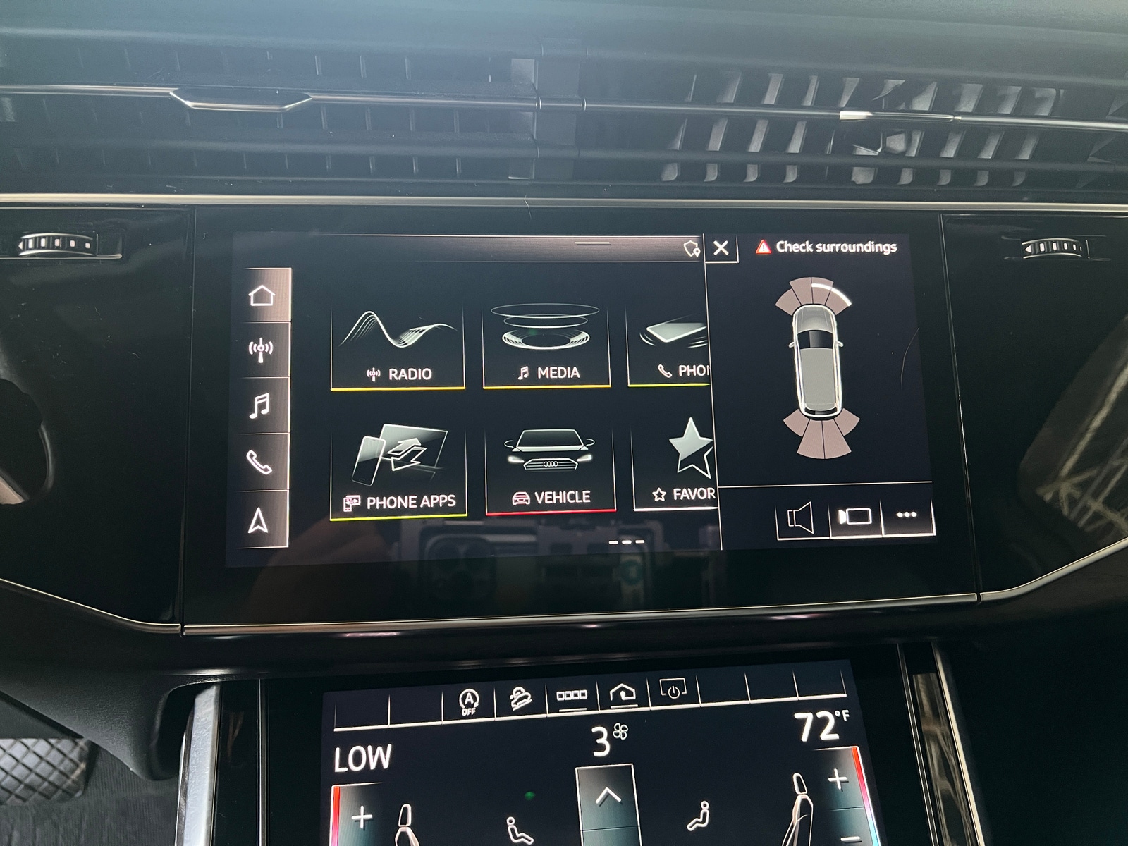 Thumbnail: 2021 Audi Q7 - 3