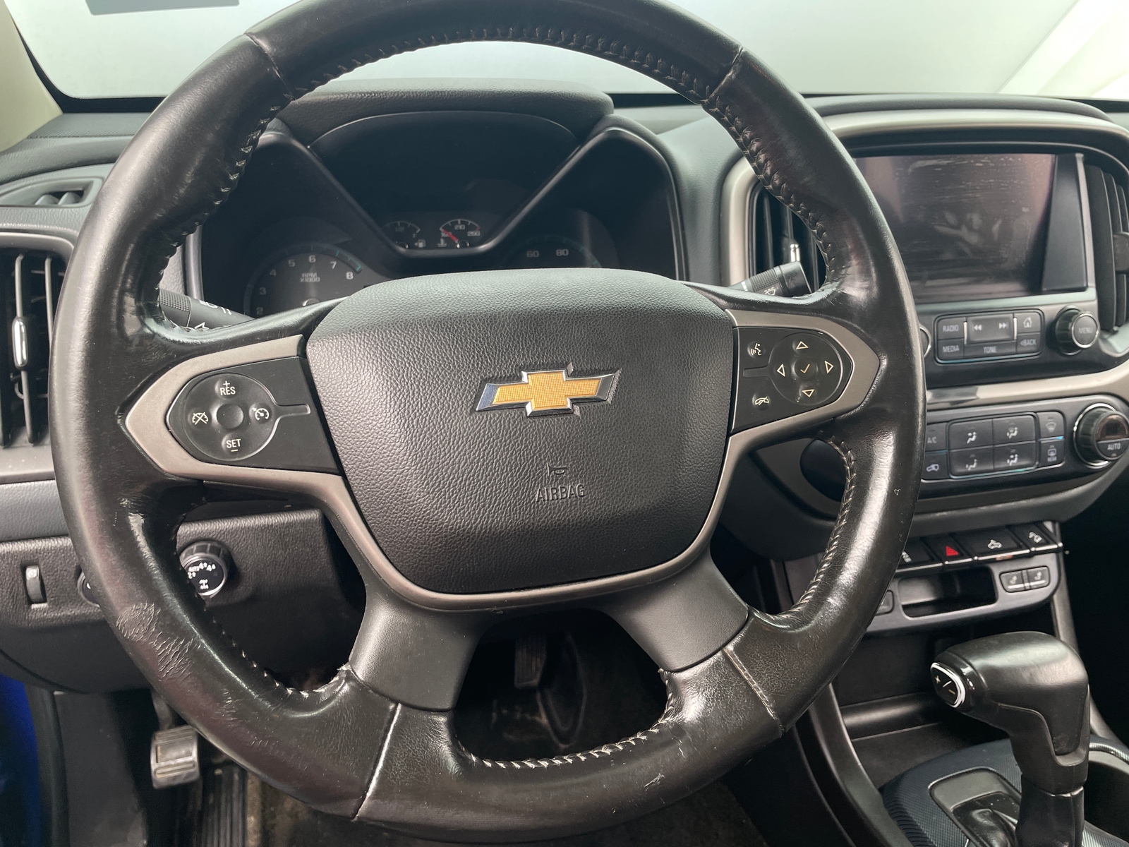 Thumbnail: 2018 Chevrolet Colorado - 4