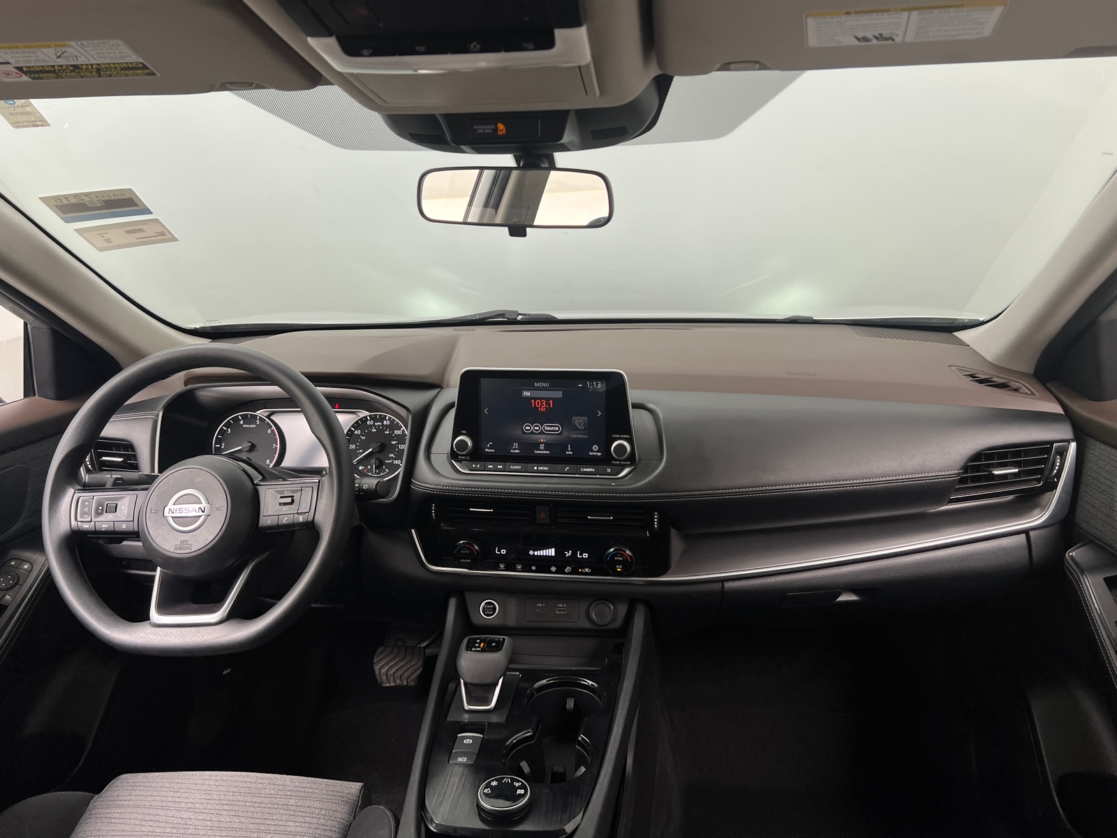 Thumbnail: 2021 Nissan Rogue - 3