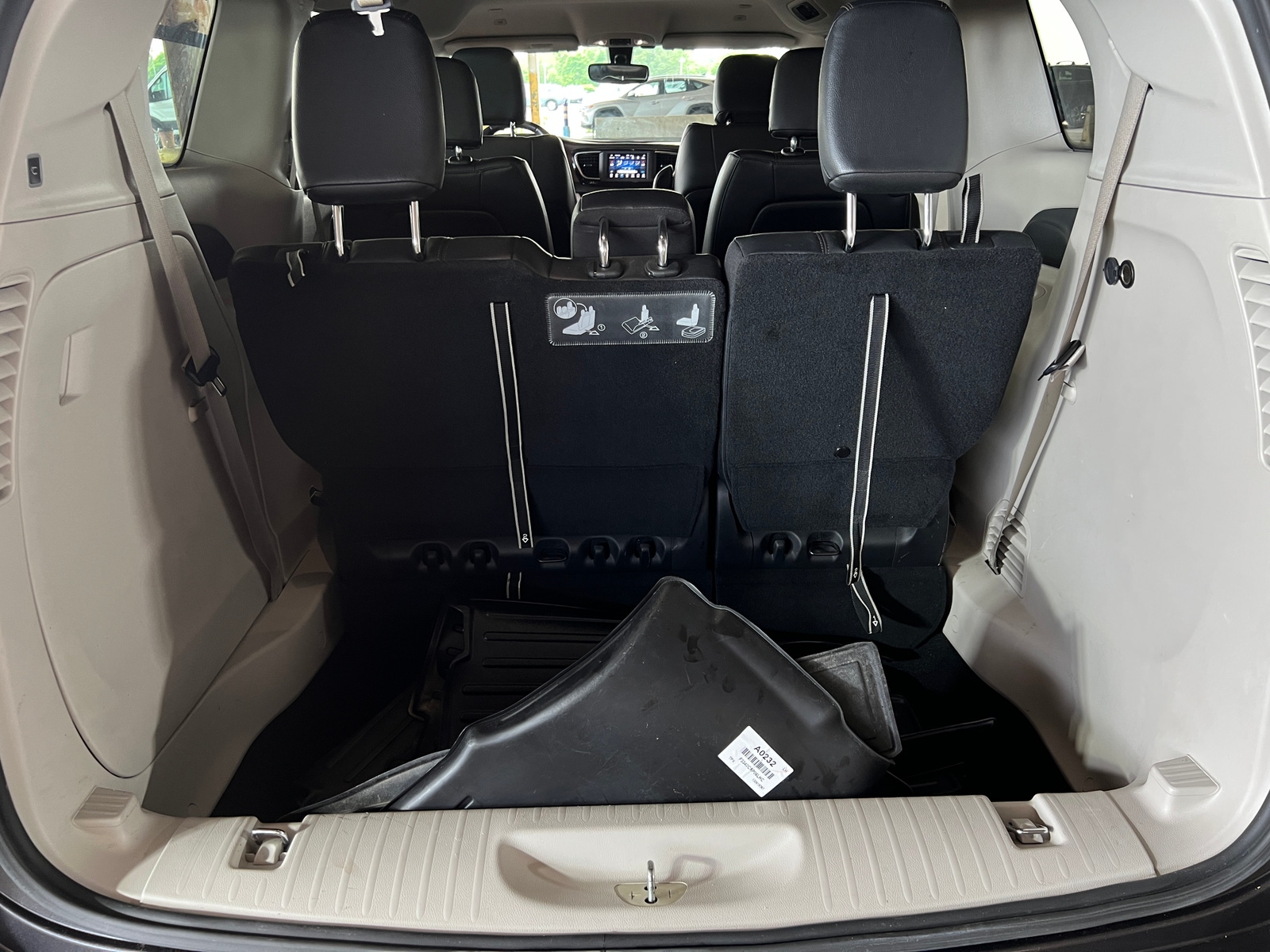 Thumbnail: 2019 Chrysler Pacifica - 6