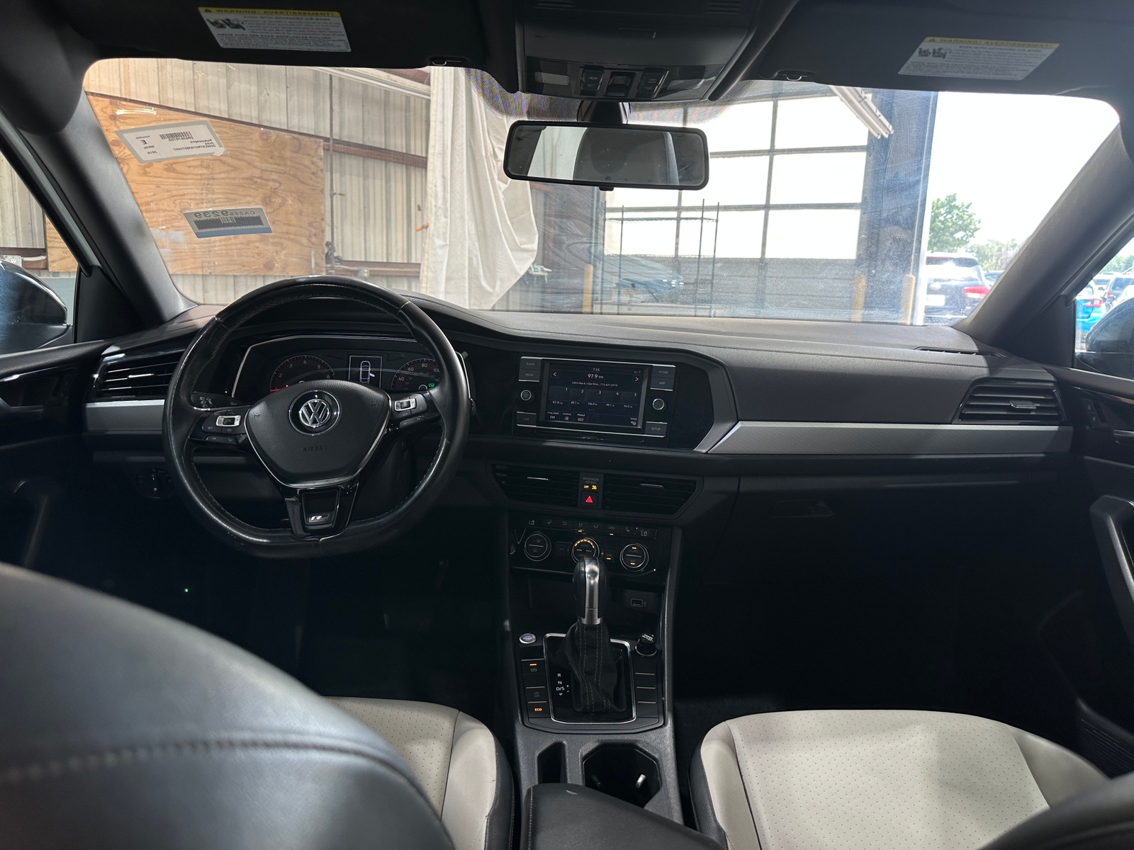Thumbnail: 2019 Volkswagen Jetta - 2