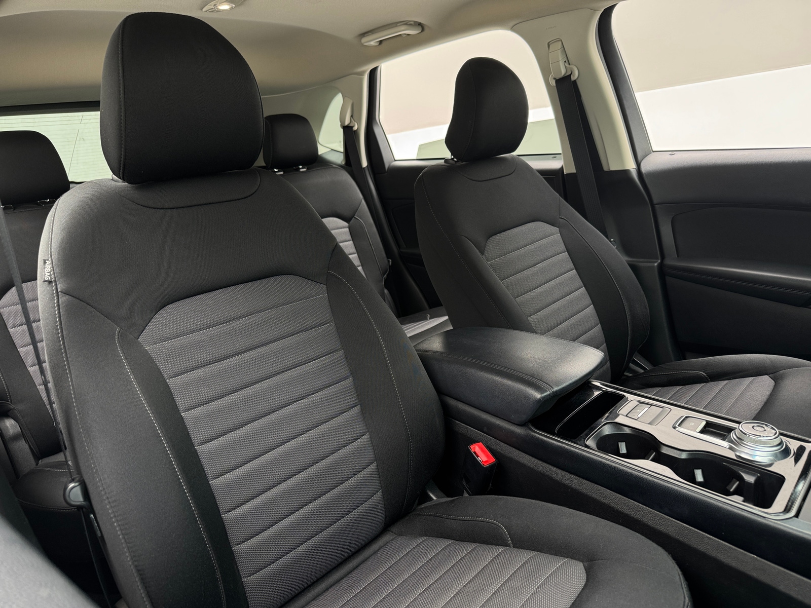Thumbnail: 2019 Ford Edge - 2