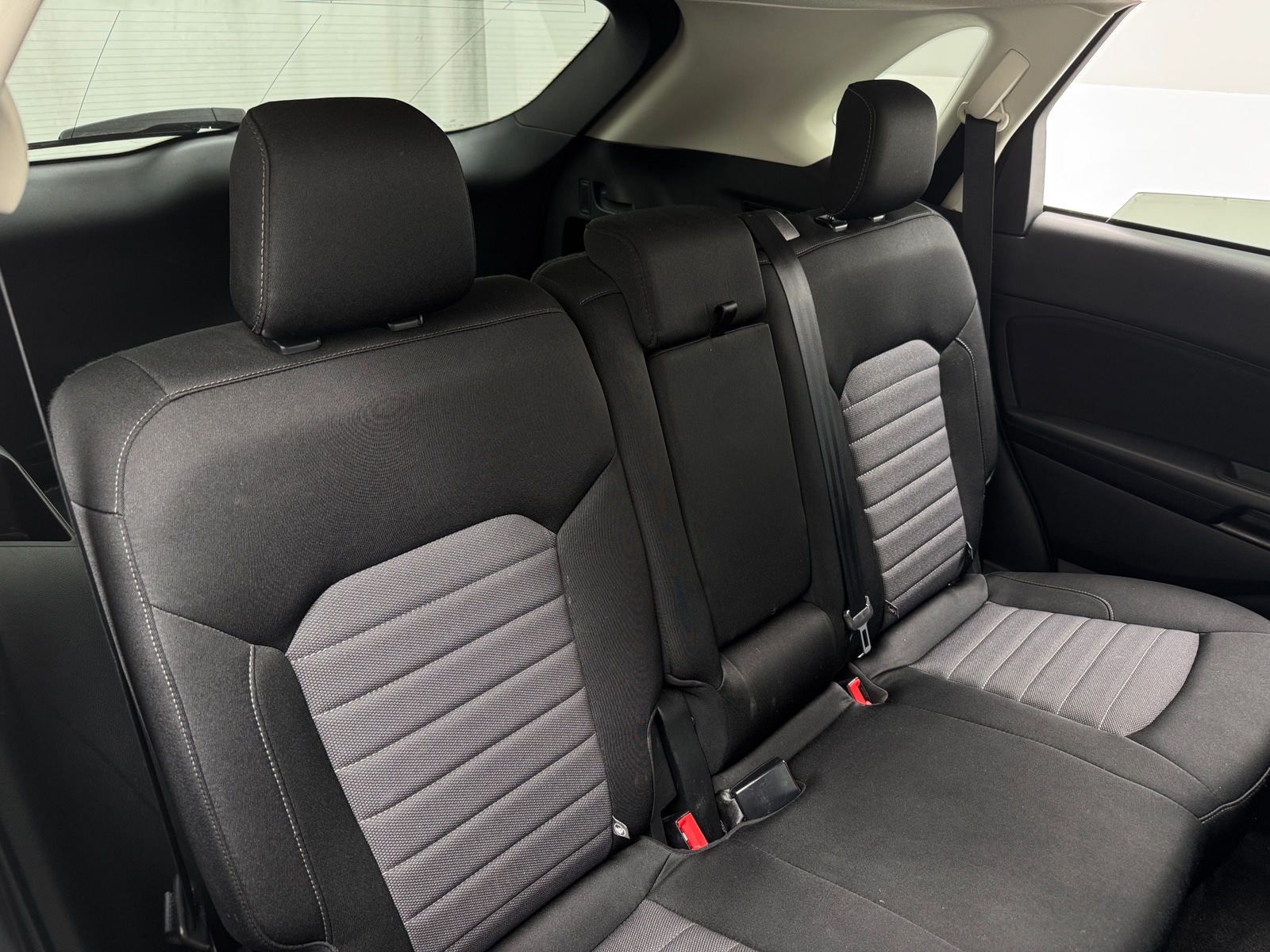 Thumbnail: 2019 Ford Edge - 6