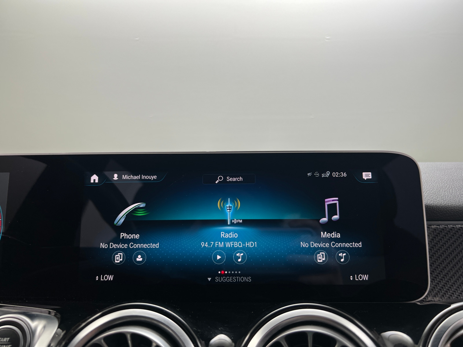 Thumbnail: 2021 Mercedes-Benz GLB - 3