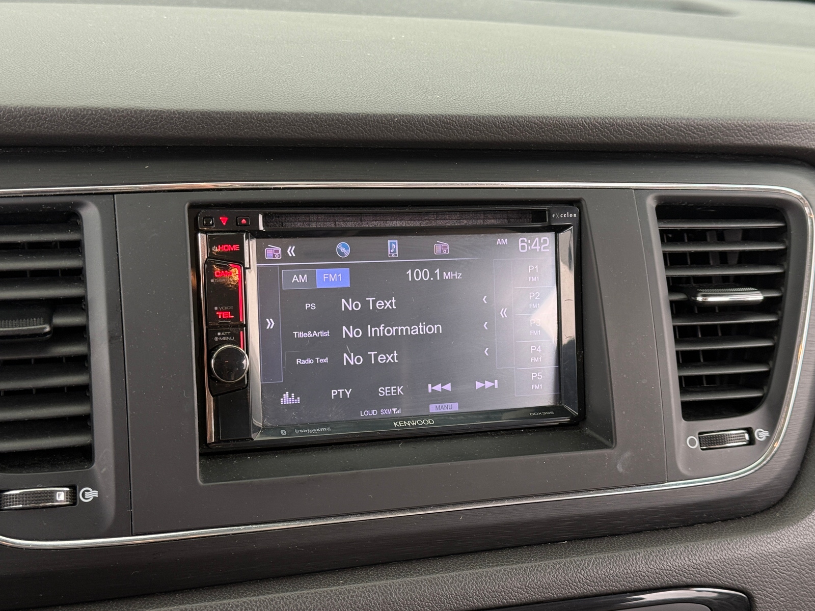 Thumbnail: 2018 Kia Sedona - 4