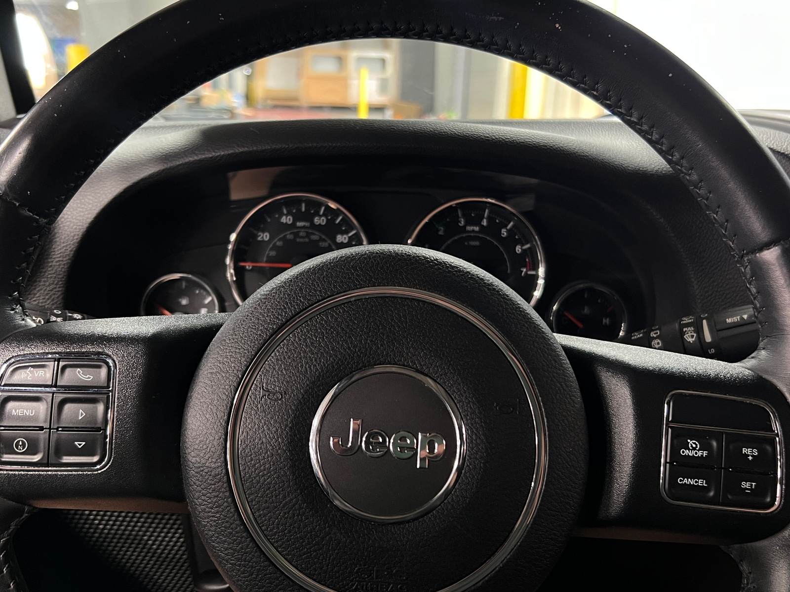 Thumbnail: 2015 Jeep Wrangler - 5