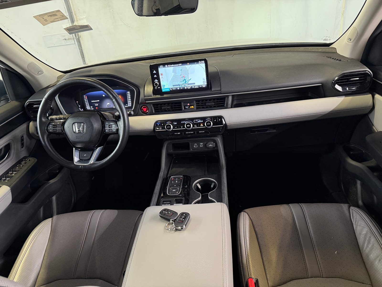 Thumbnail: 2023 Honda Pilot - 2