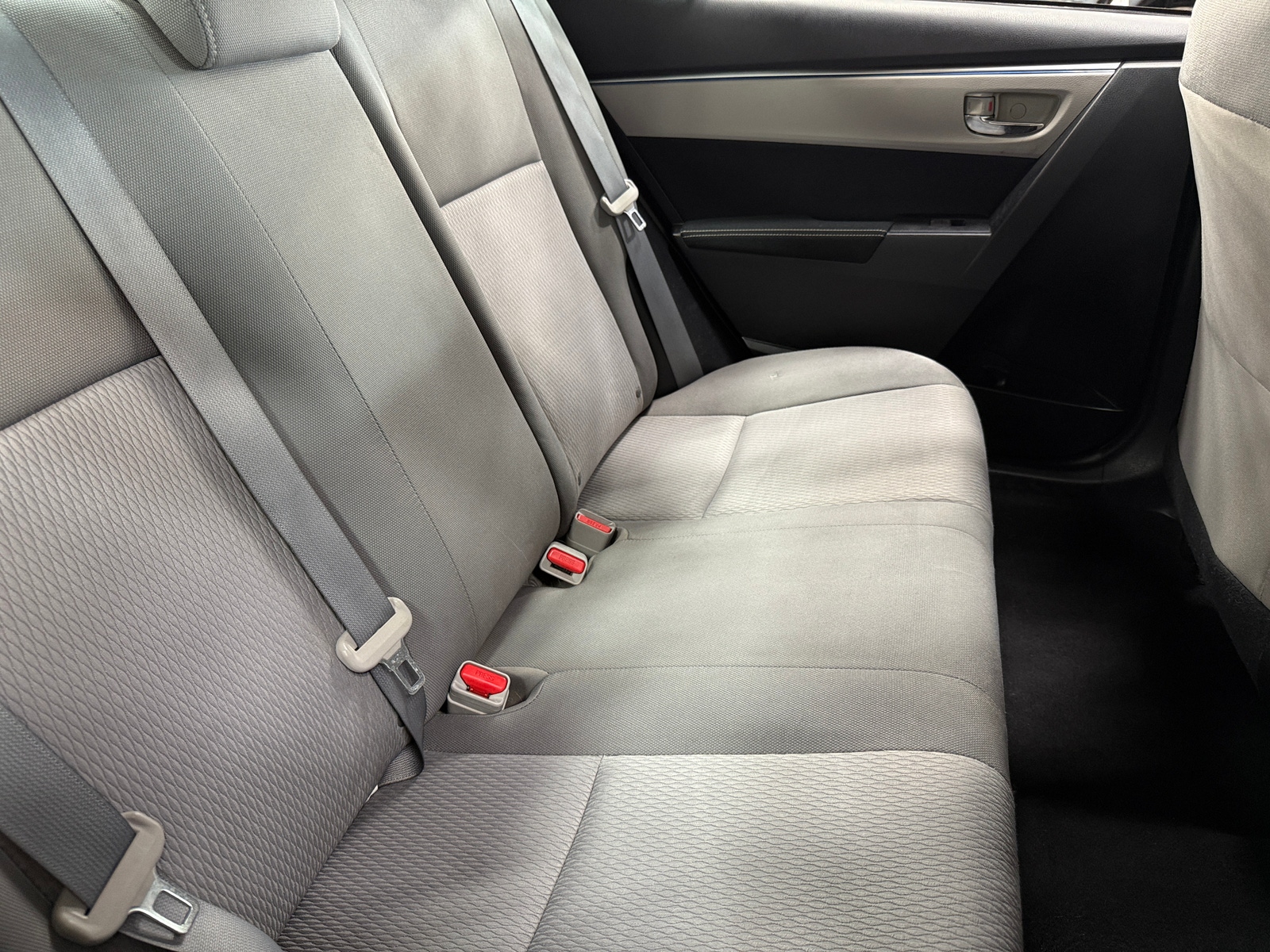 Thumbnail: 2014 Toyota Corolla - 6