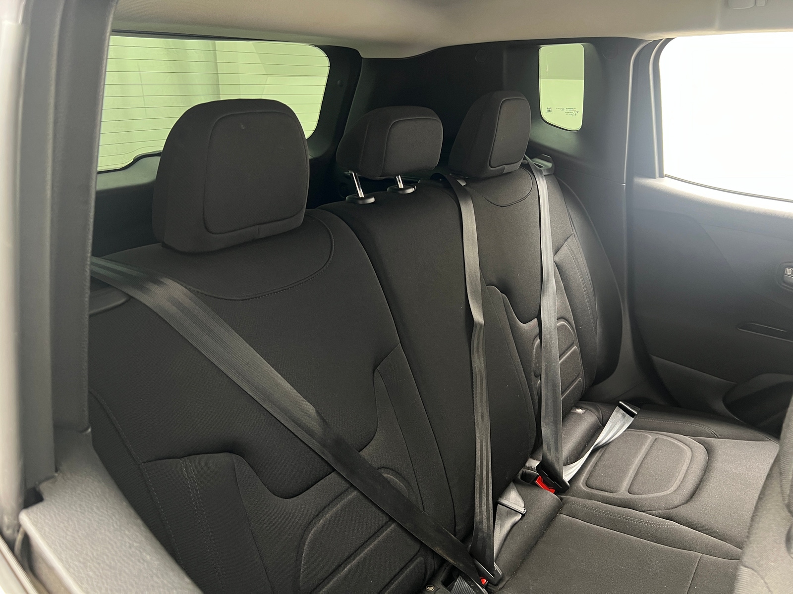 Thumbnail: 2021 Jeep Renegade - 6