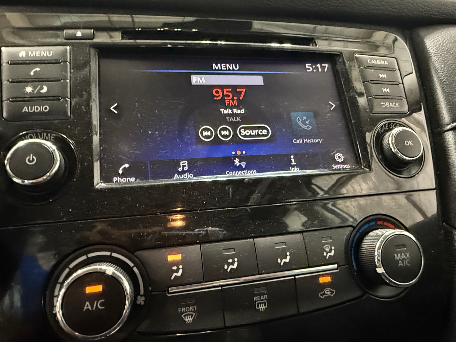 Thumbnail: 2019 Nissan Rogue - 4