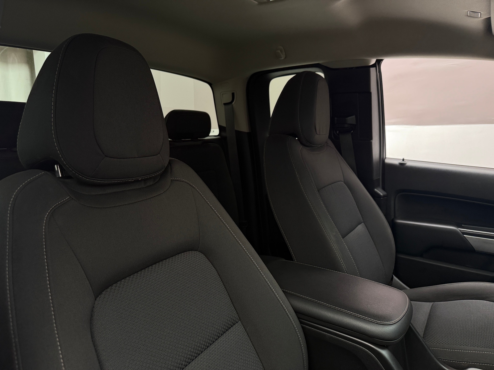 Thumbnail: 2017 Chevrolet Colorado - 2