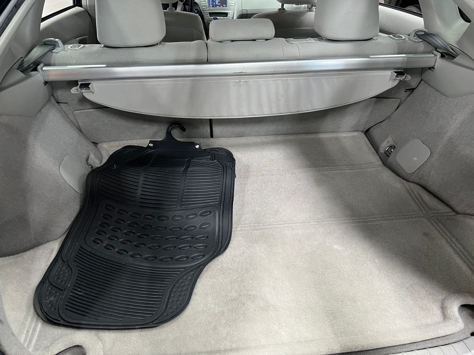Thumbnail: 2013 Toyota Prius - 7