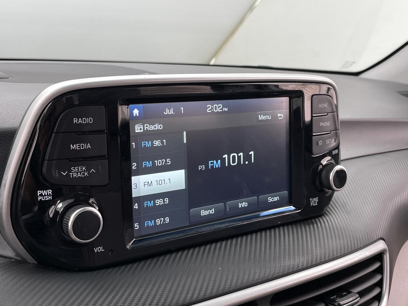 Thumbnail: 2019 Hyundai Tucson - 4