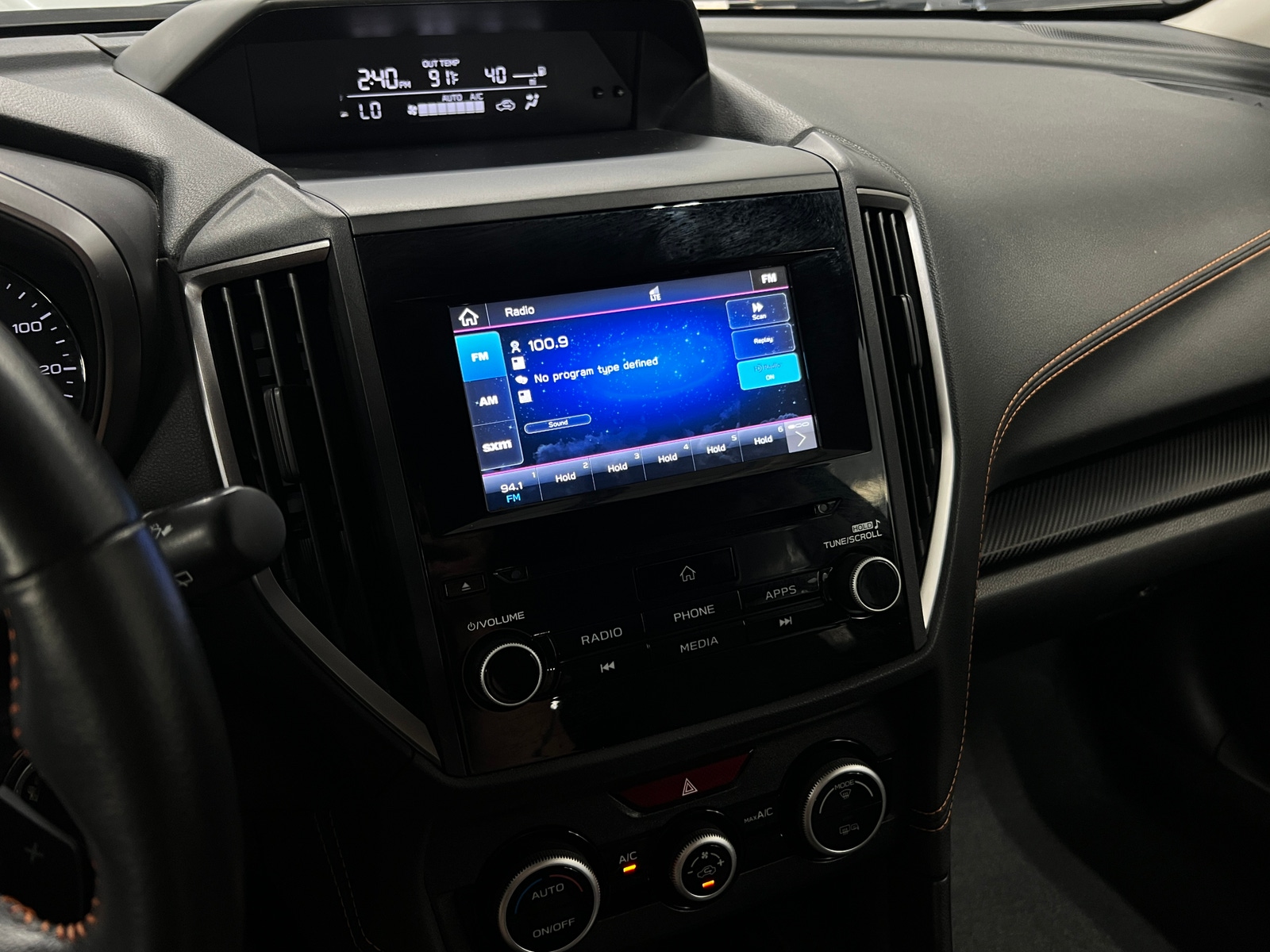 Thumbnail: 2022 Subaru Crosstrek - 4