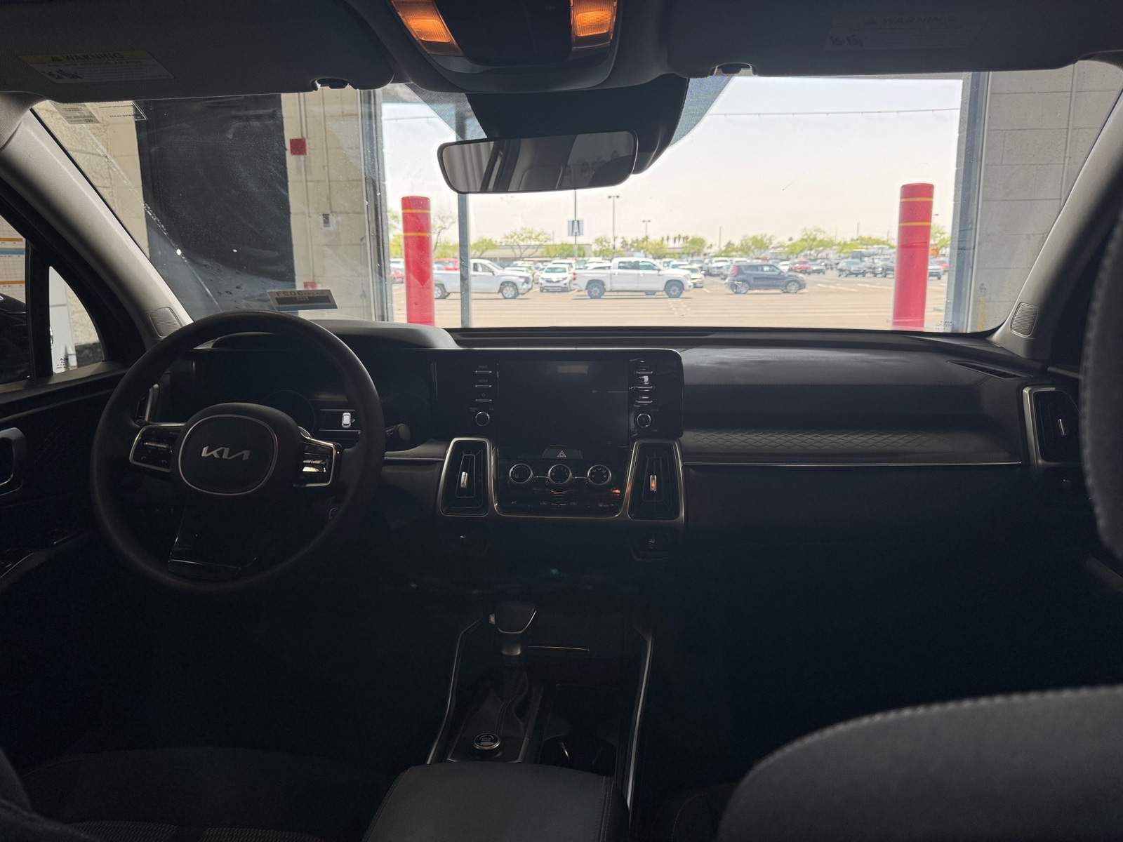 Thumbnail: 2023 Kia Sorento - 3