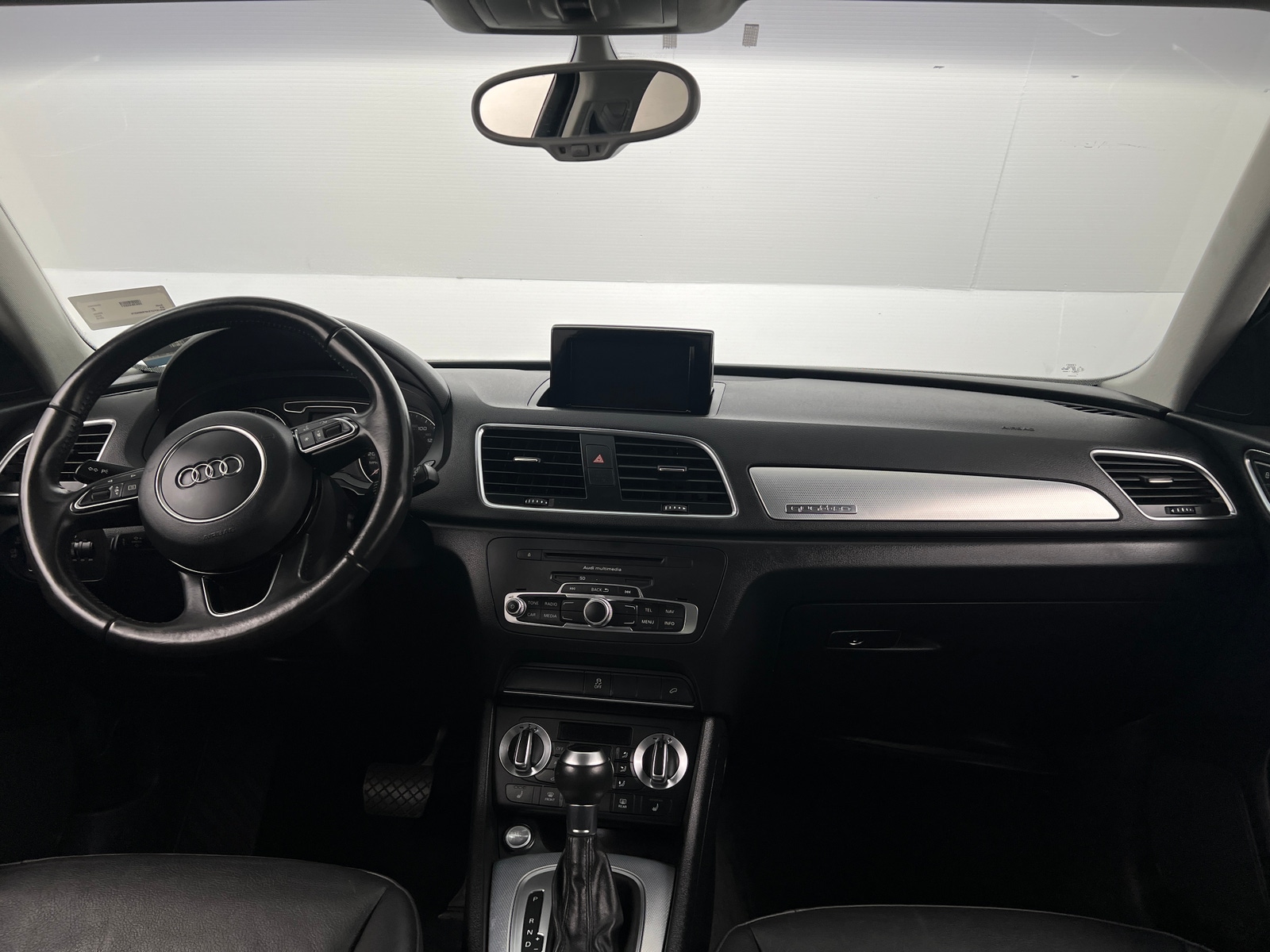 Thumbnail: 2015 Audi Q3 - 2