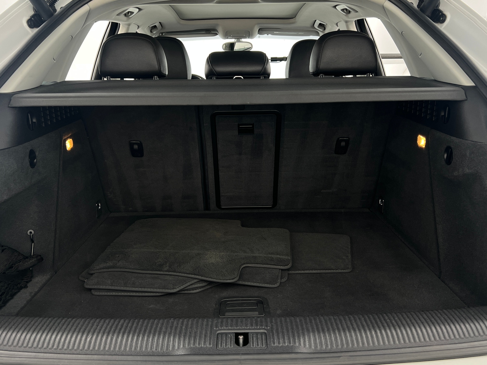 Thumbnail: 2015 Audi Q3 - 6