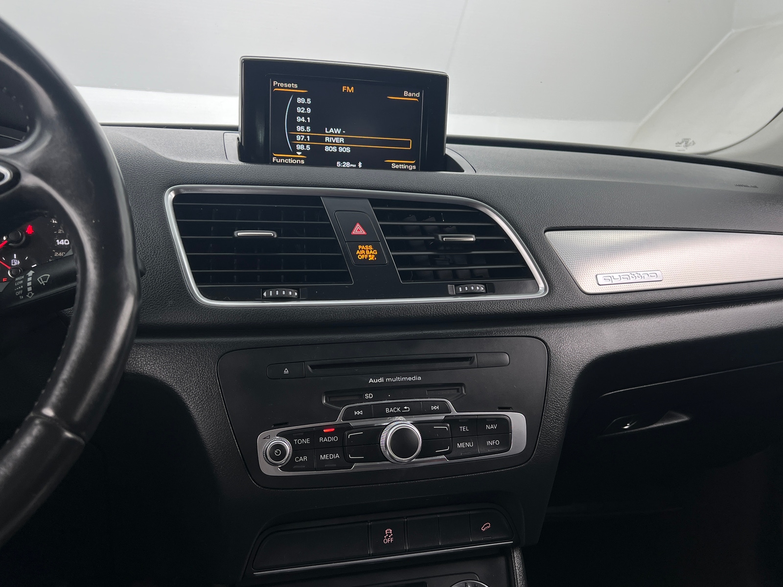 Thumbnail: 2015 Audi Q3 - 3