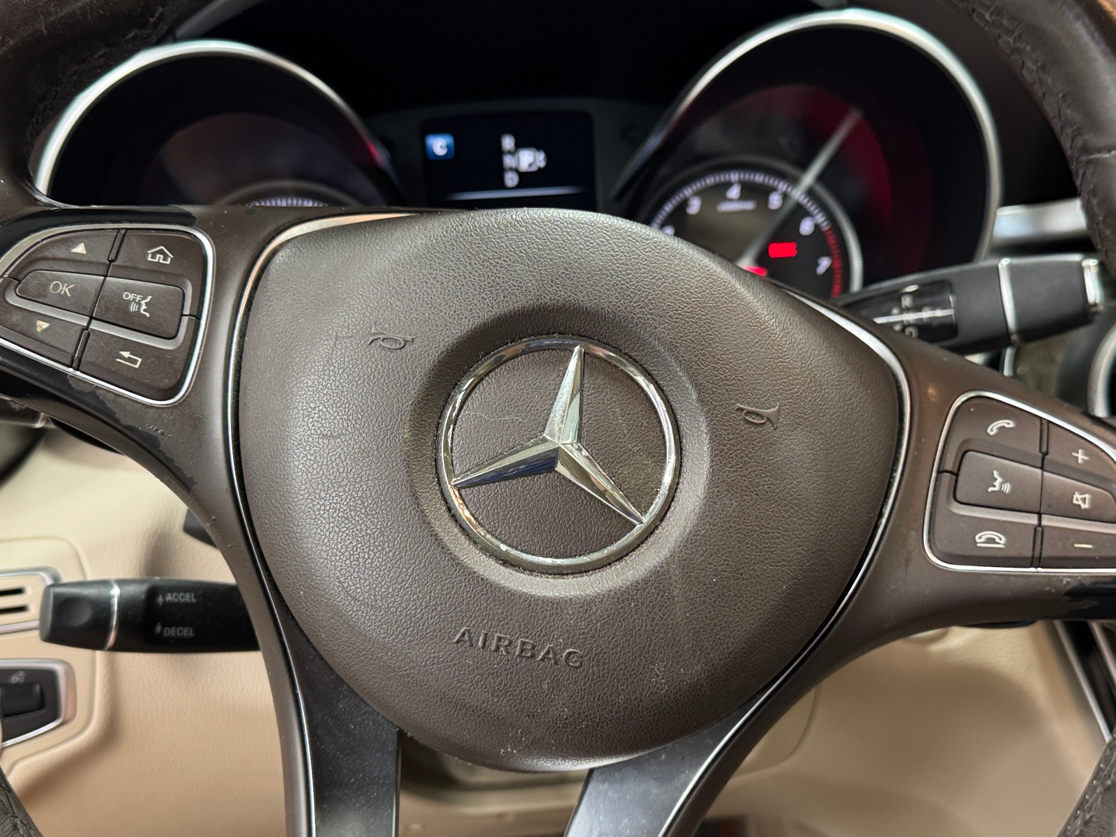 Thumbnail: 2015 Mercedes-Benz C-Class - 5