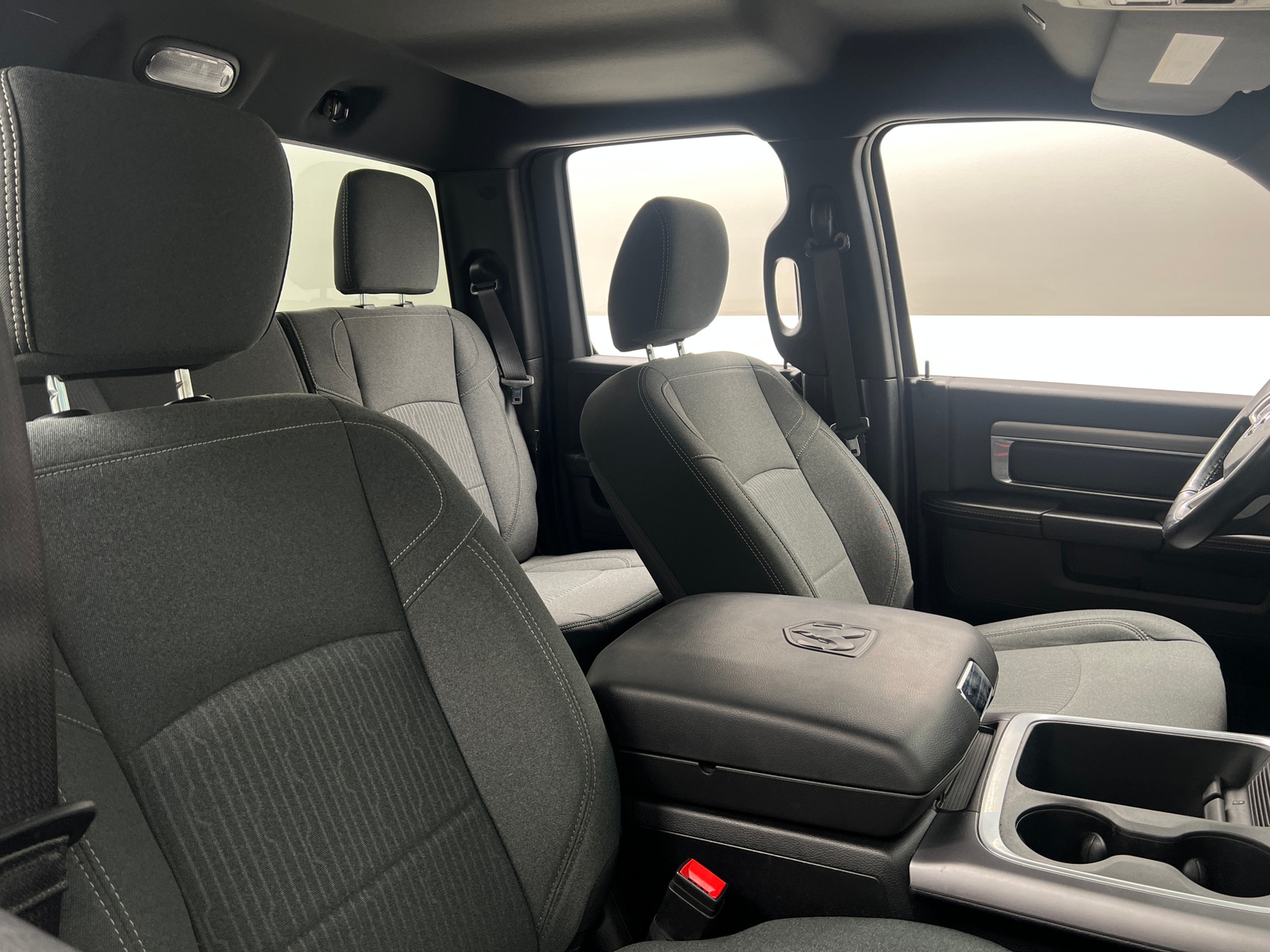 Thumbnail: 2022 RAM 1500 Classic - 2