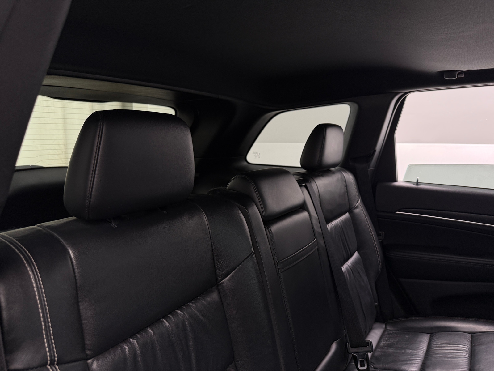 Thumbnail: 2015 Jeep Grand Cherokee - 5