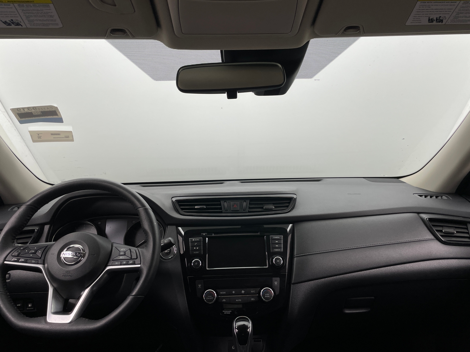 Thumbnail: 2019 Nissan Rogue - 3