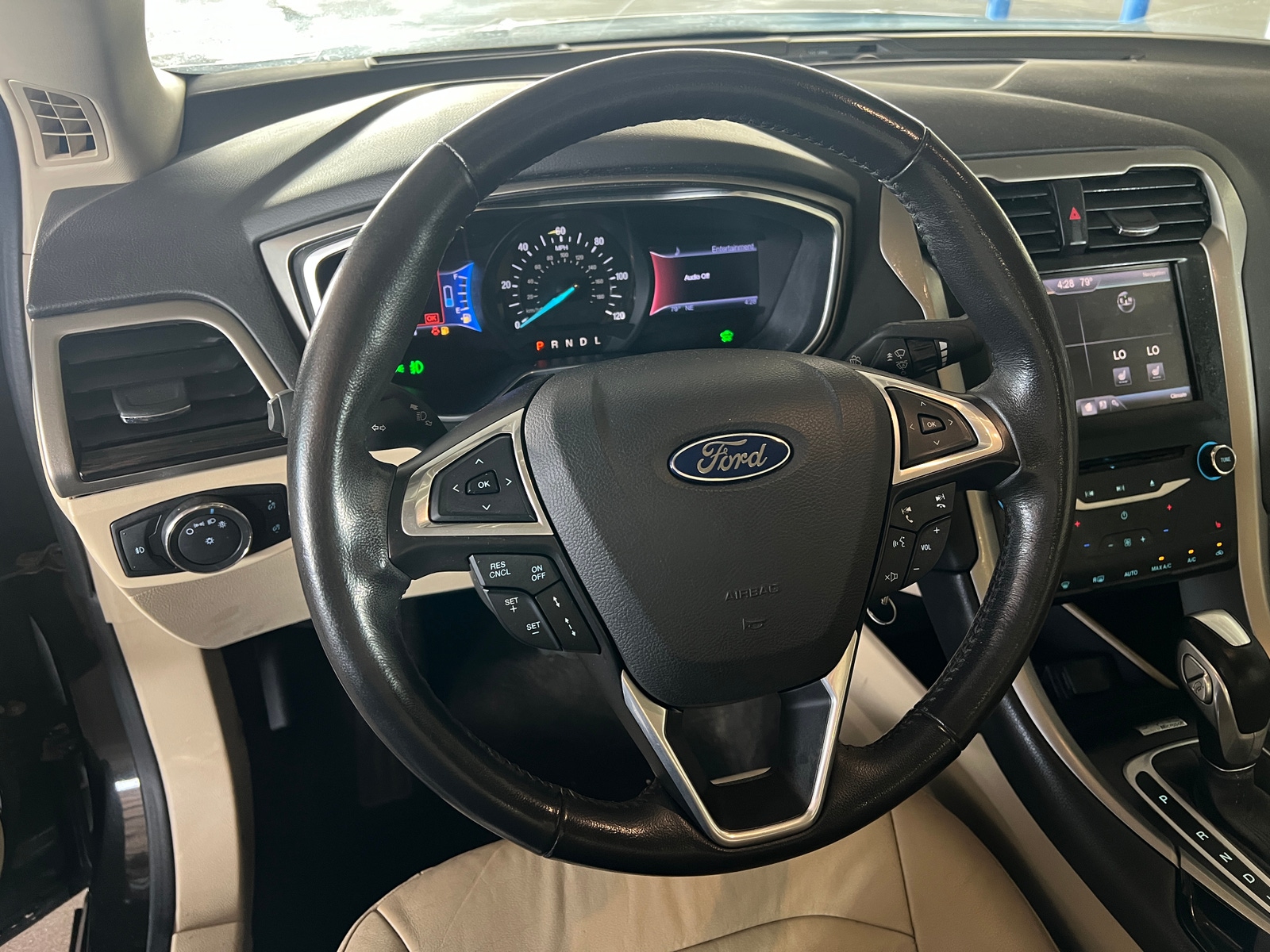 Thumbnail: 2013 Ford Fusion - 4