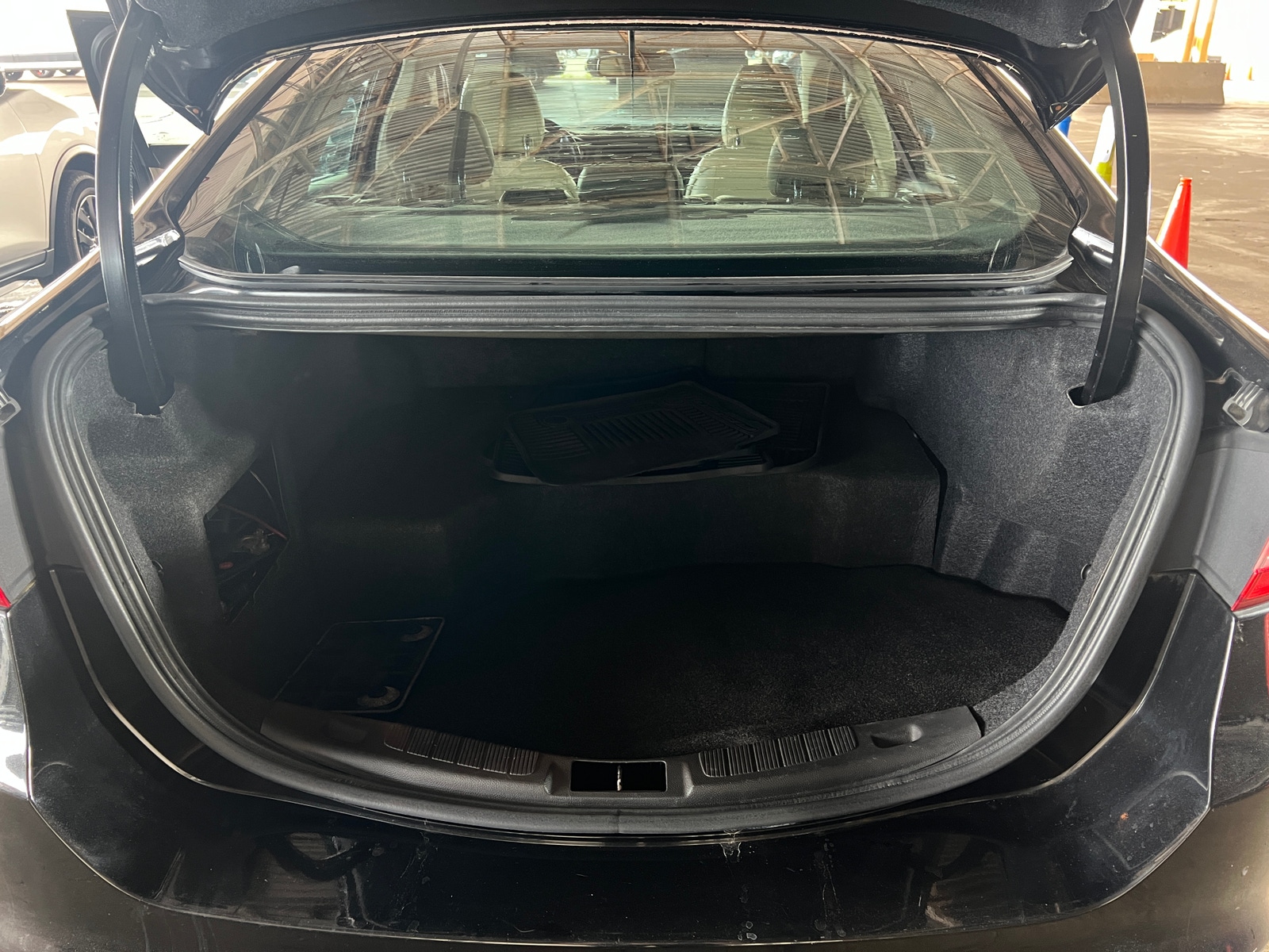 Thumbnail: 2013 Ford Fusion - 6