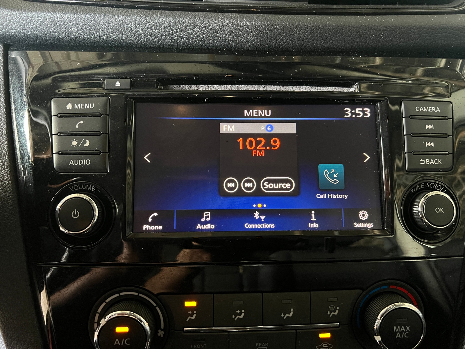 Thumbnail: 2019 Nissan Rogue - 4