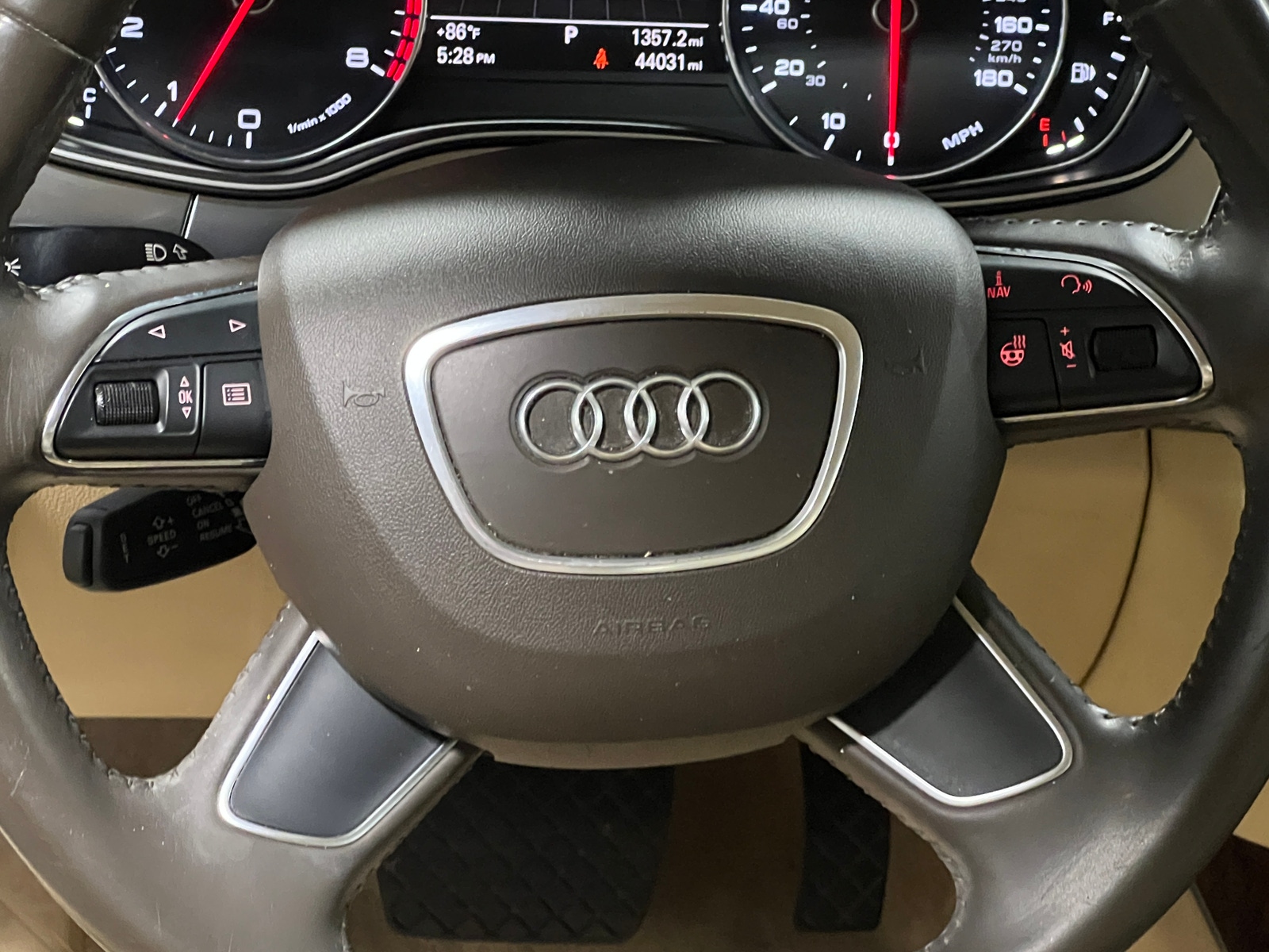 Thumbnail: 2014 Audi A6 - 4