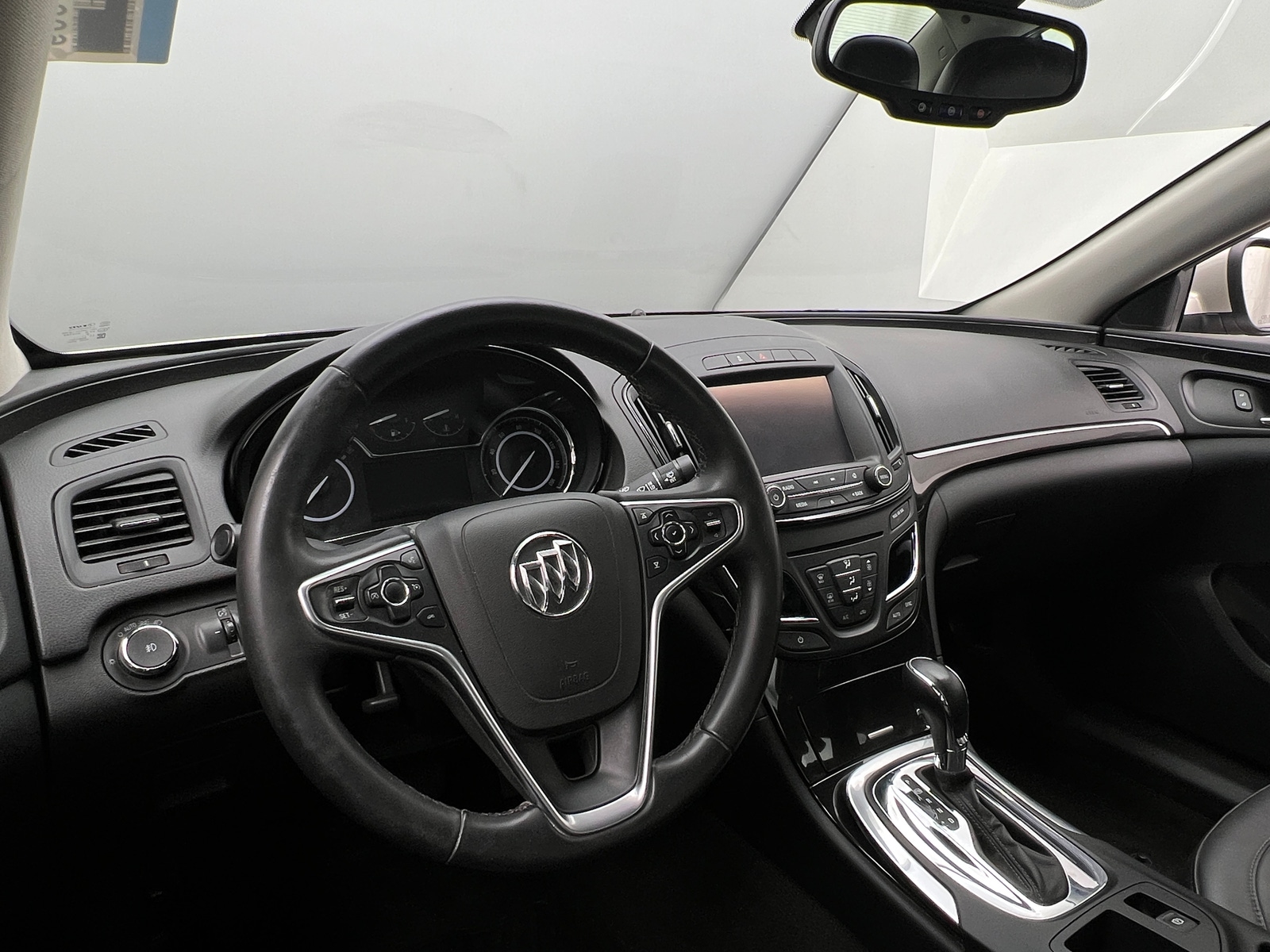 Thumbnail: 2016 Buick Regal - 2