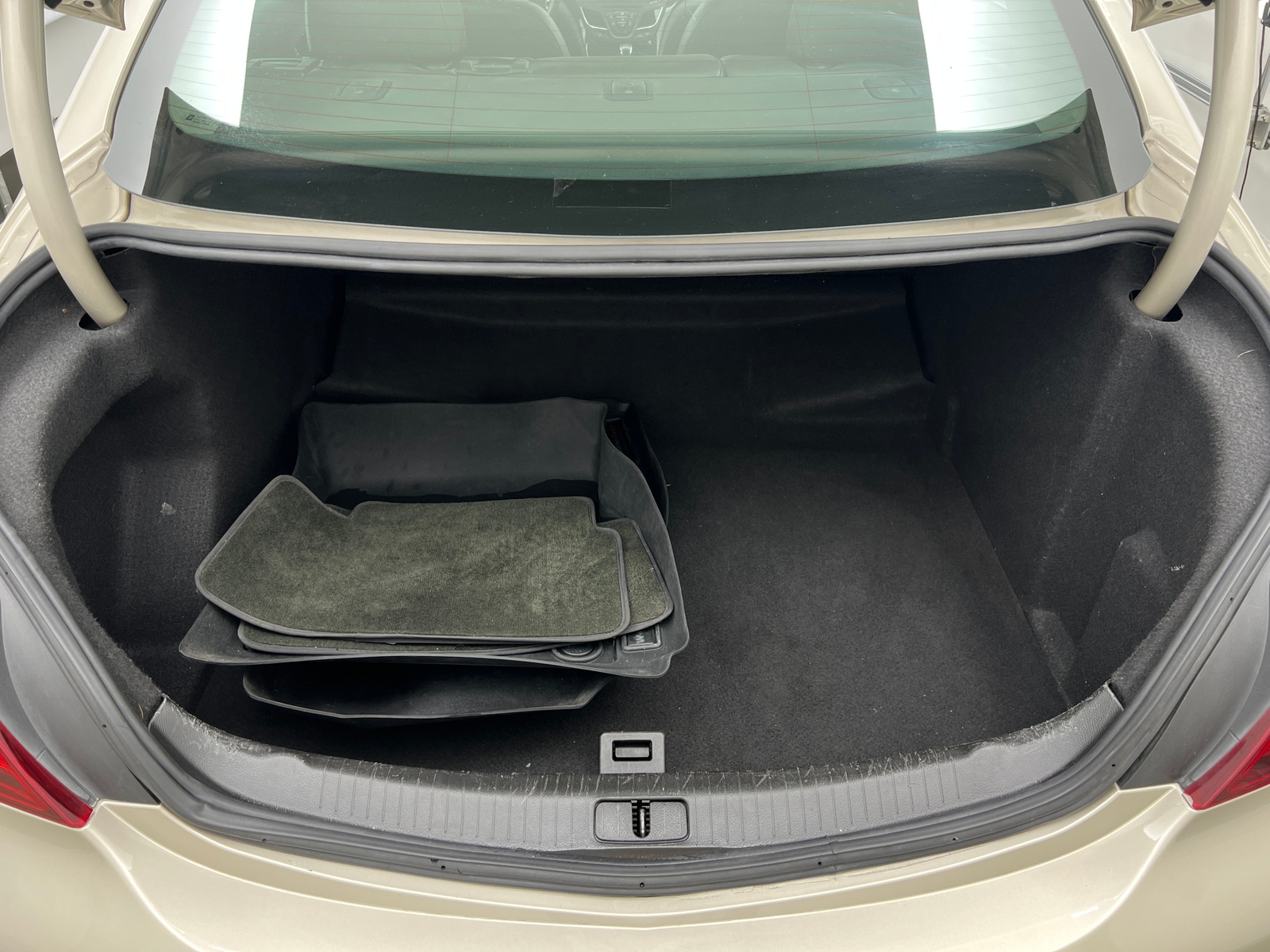 Thumbnail: 2016 Buick Regal - 6